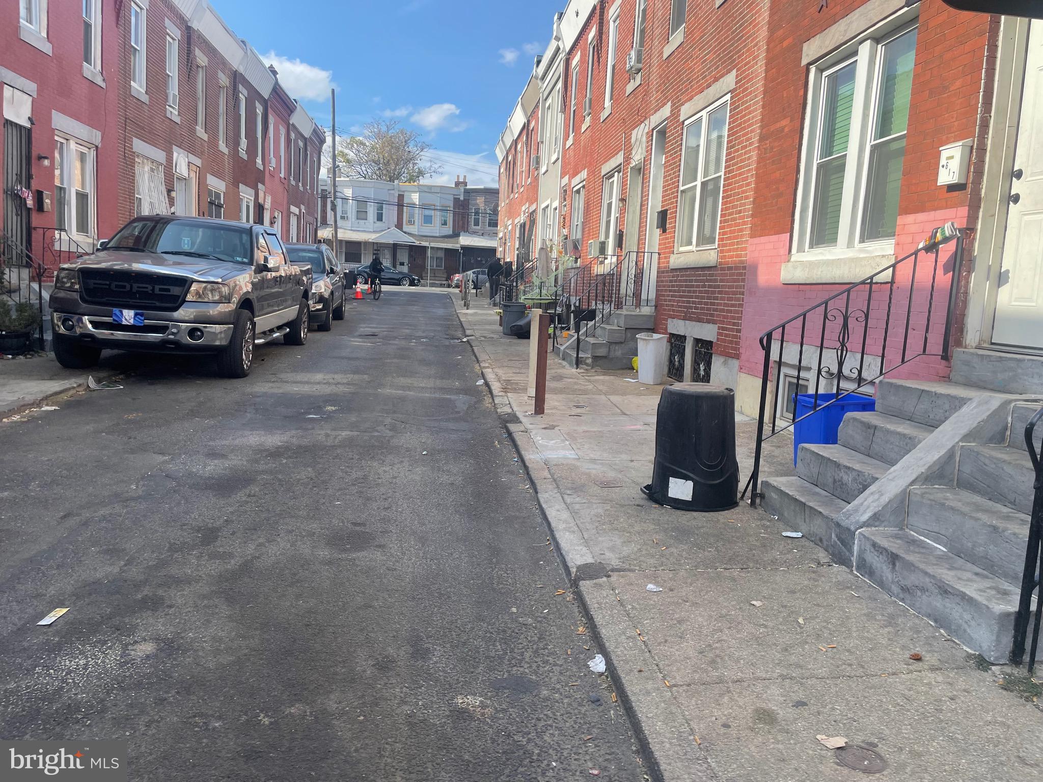 KENSINGTON - Residential