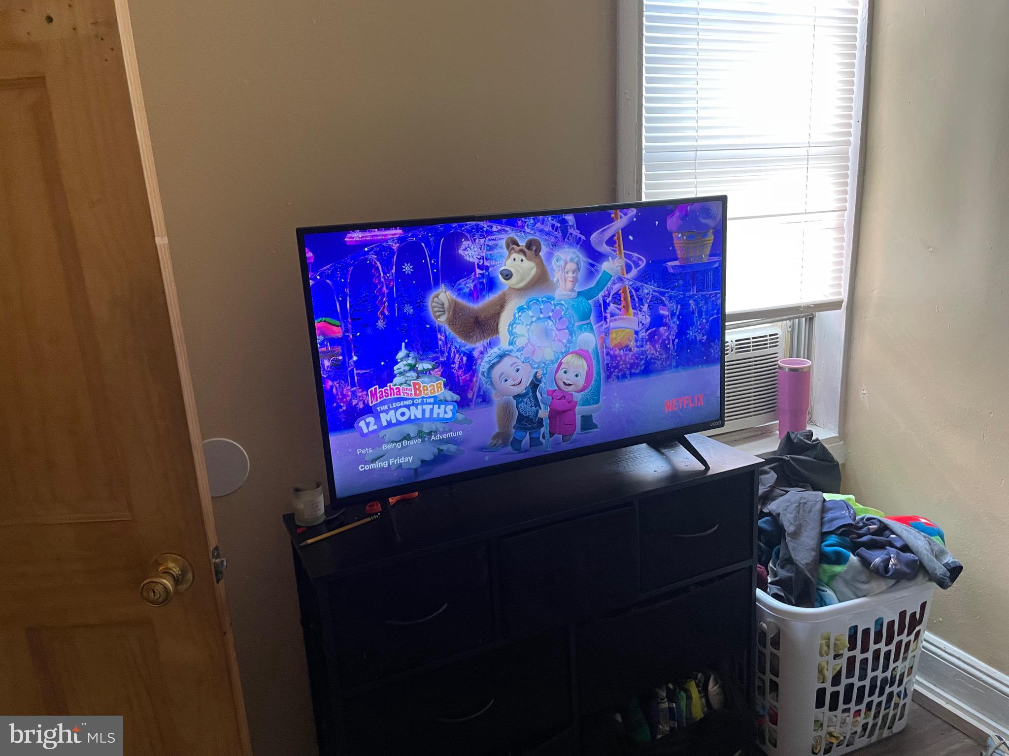 KENSINGTON - Residential