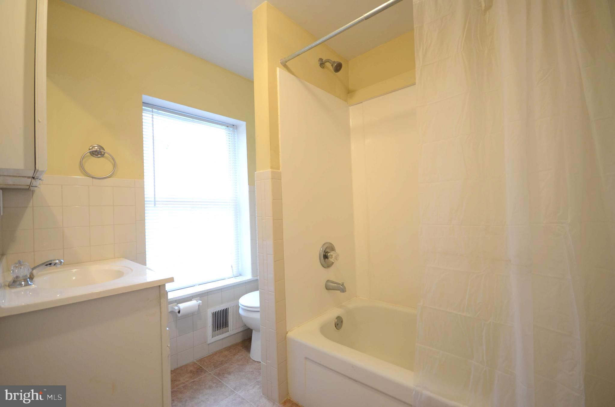 CANTON - Residential Lease