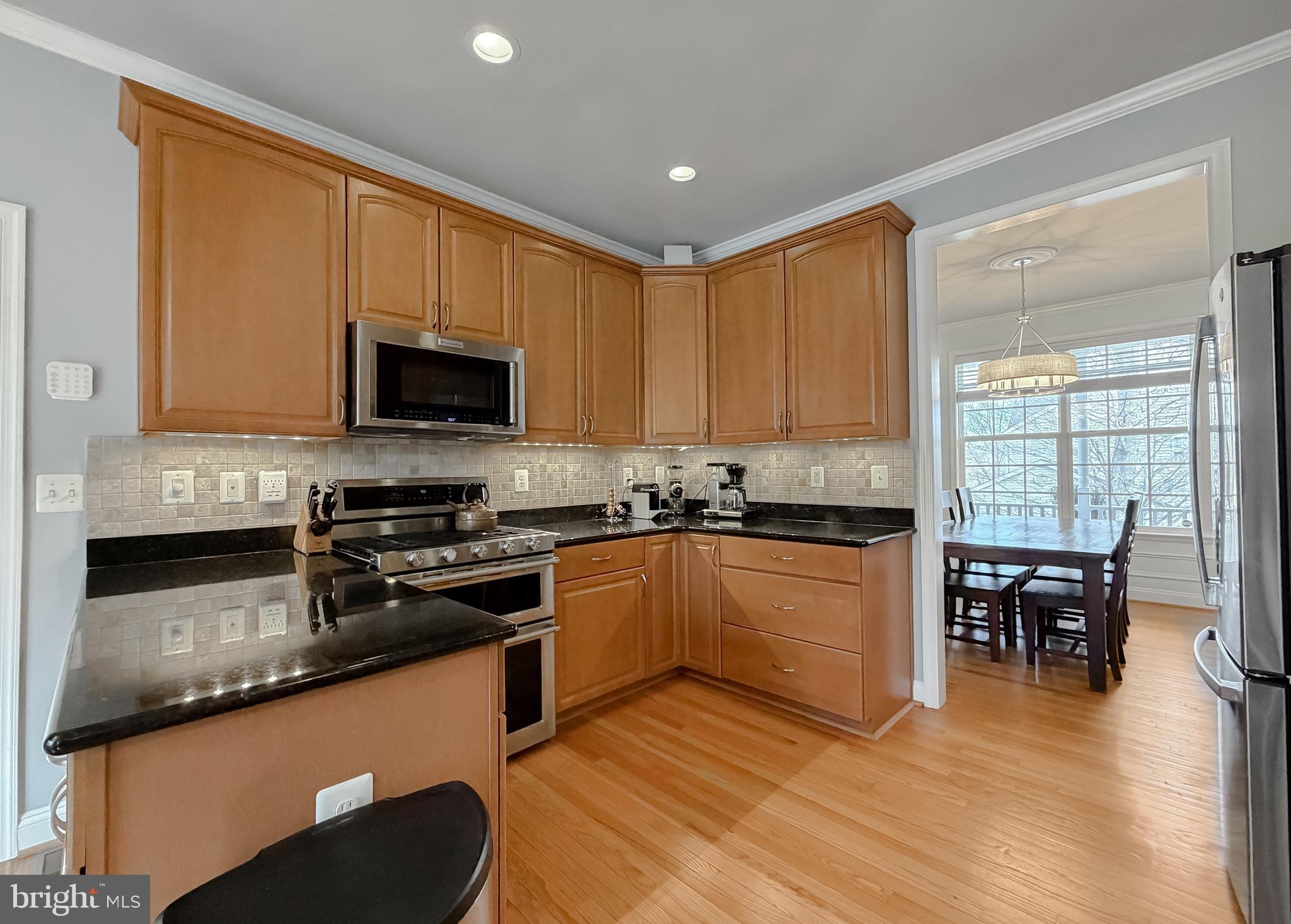 BROOKS KNOLLS - Residential