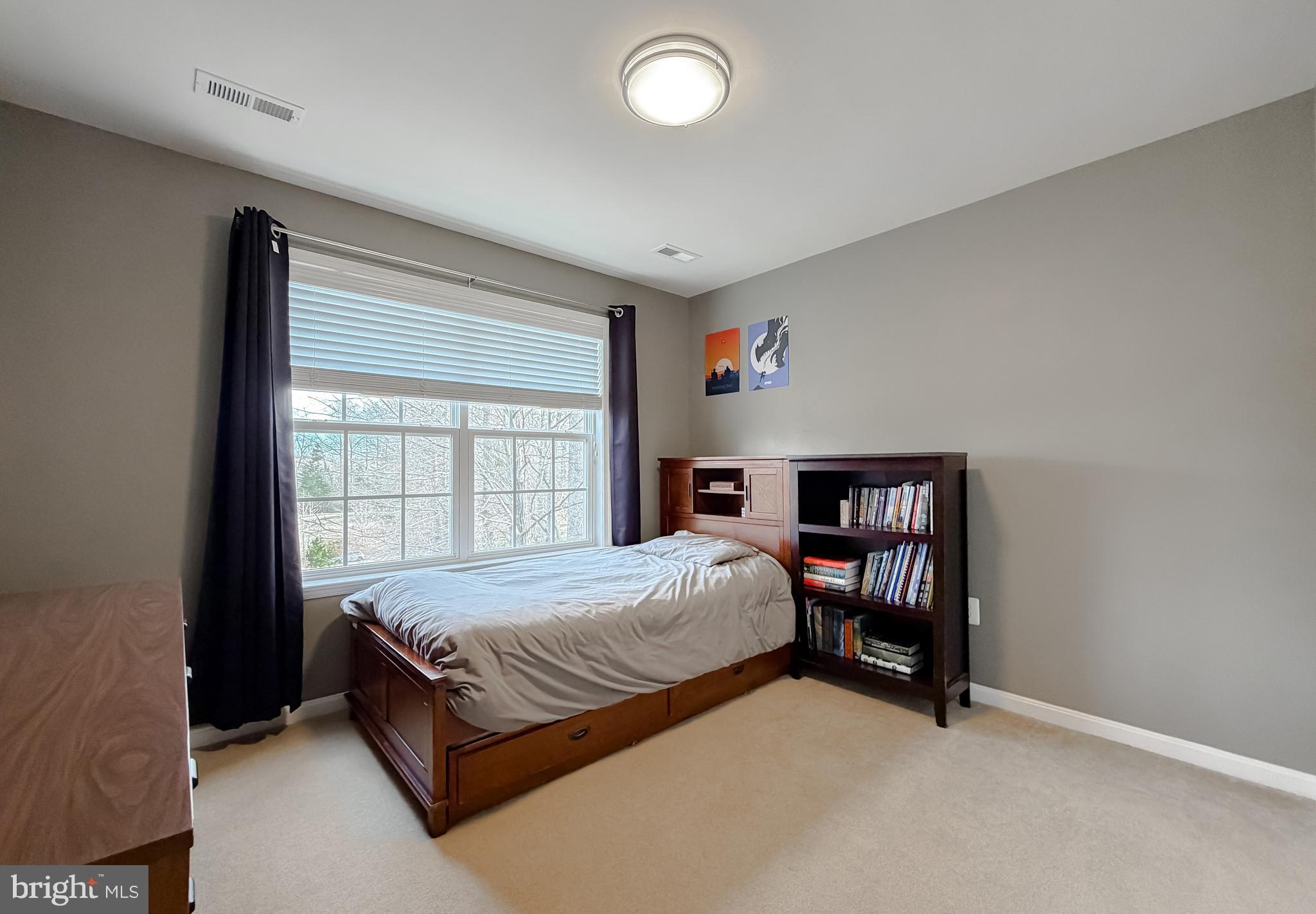 BROOKS KNOLLS - Residential