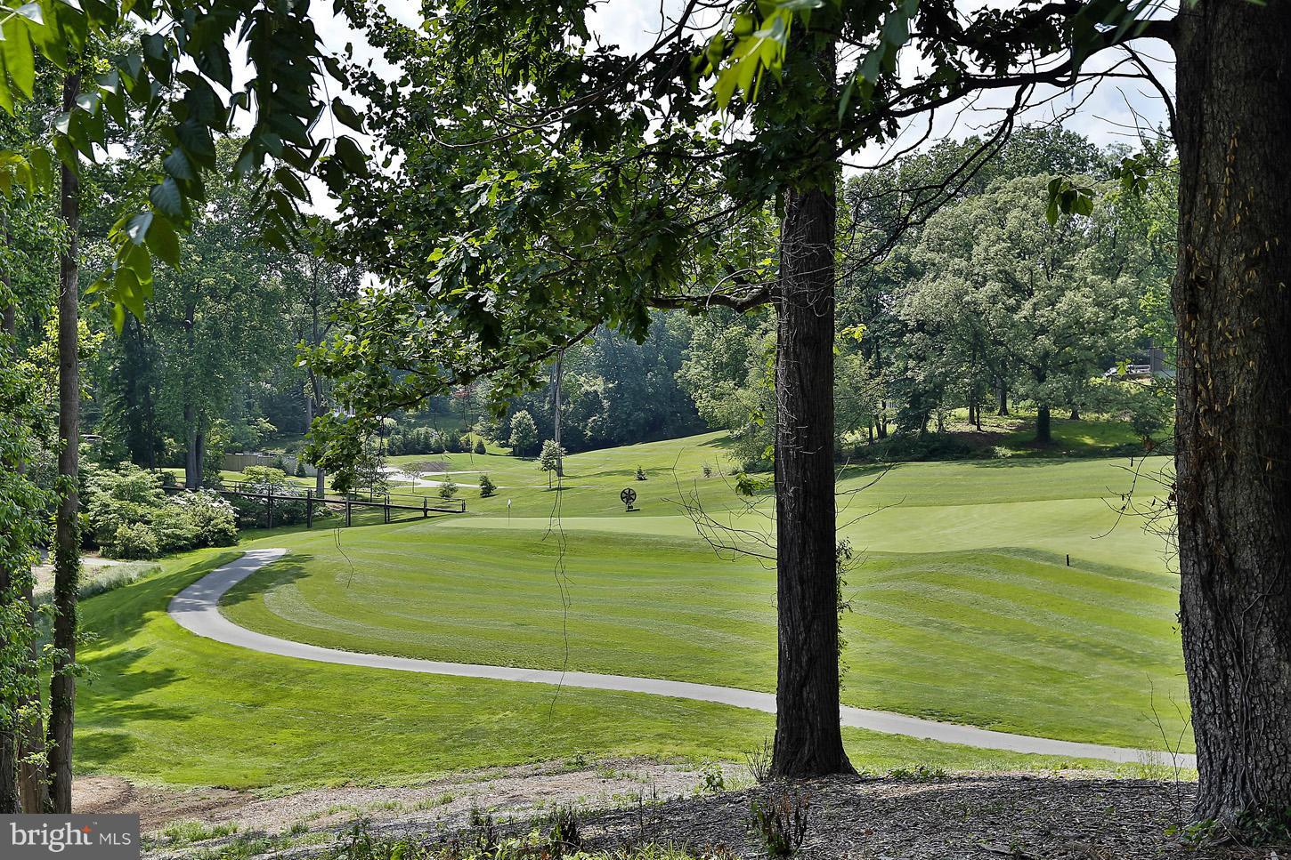 BROYHILL FOREST - Residential