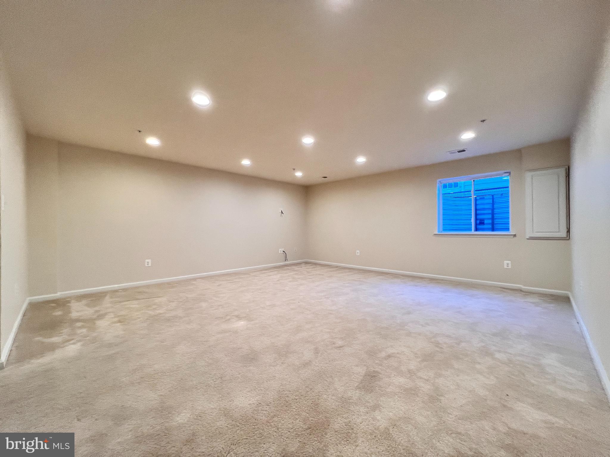 CLARKSBURG VILLAGE - Residential Lease