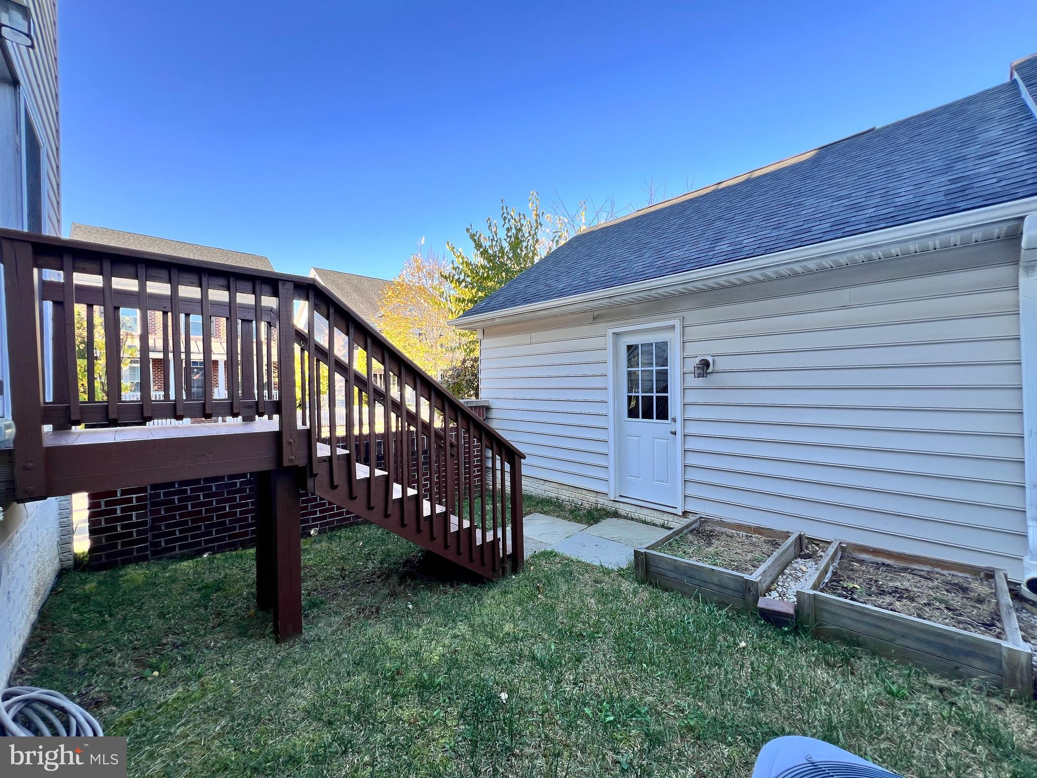 CLARKSBURG VILLAGE - Residential Lease