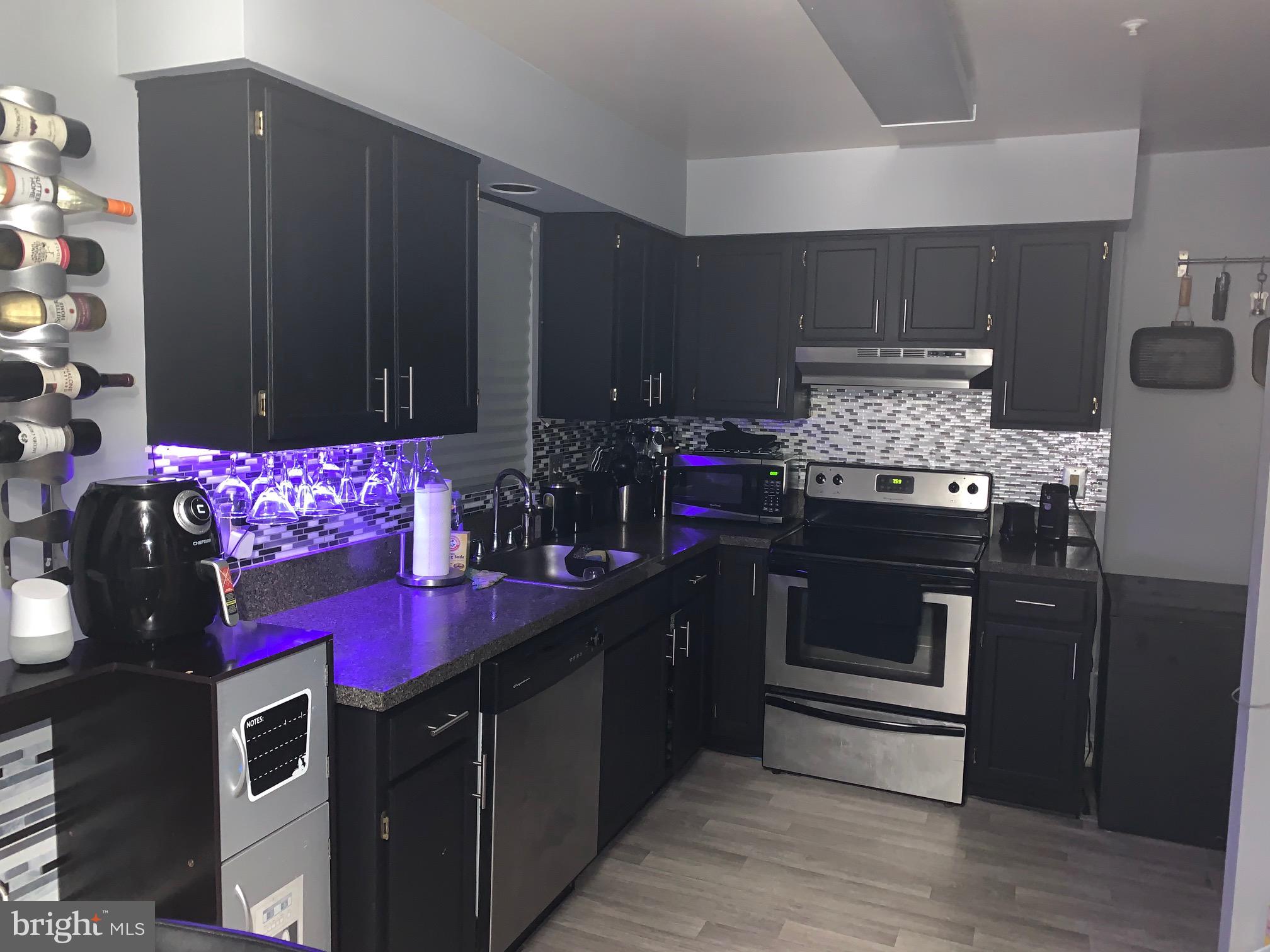 LONDON WOODS - Residential