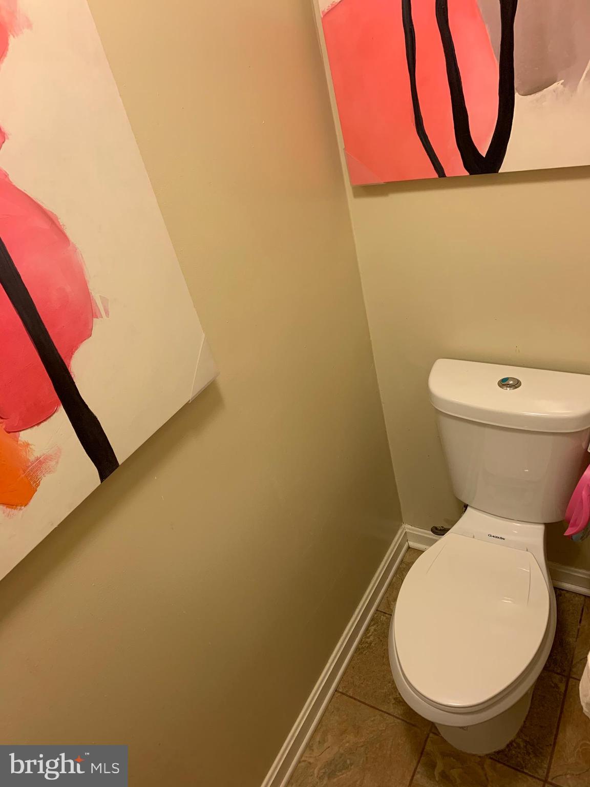 LONDON WOODS - Residential