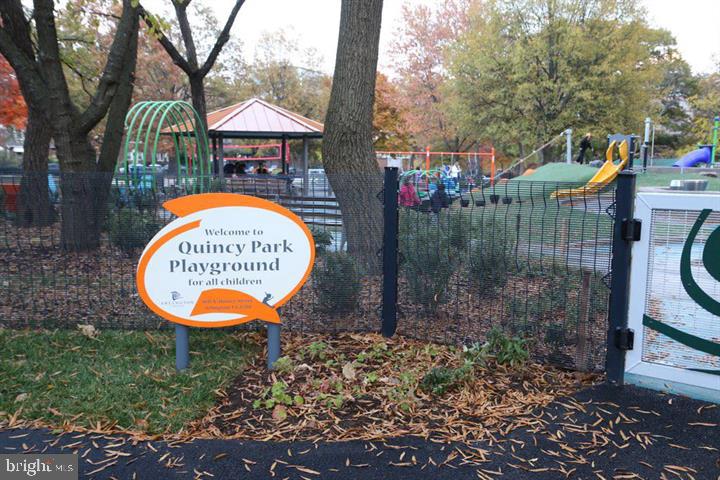 CHERRYDALE - Residential