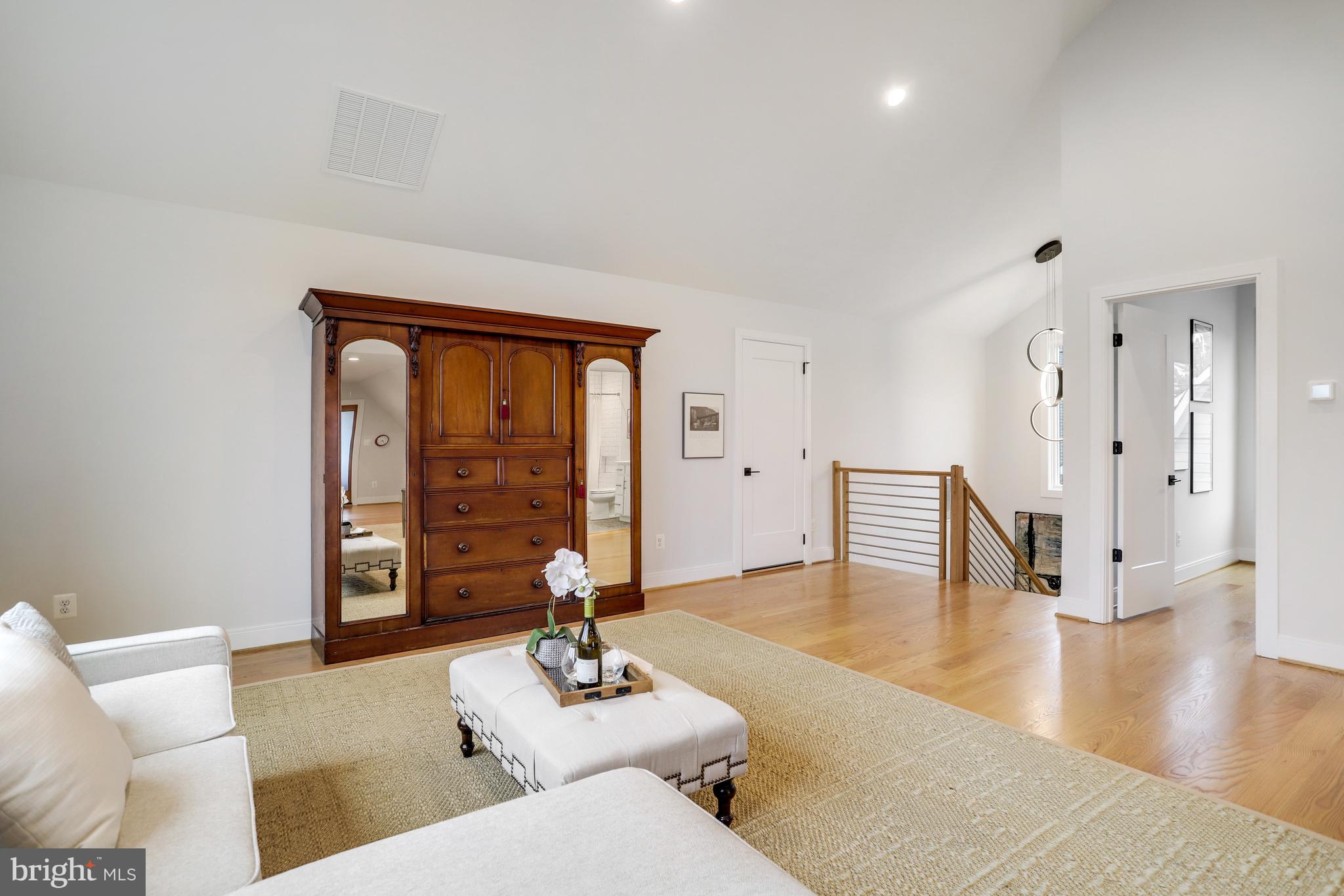 CHERRYDALE - Residential