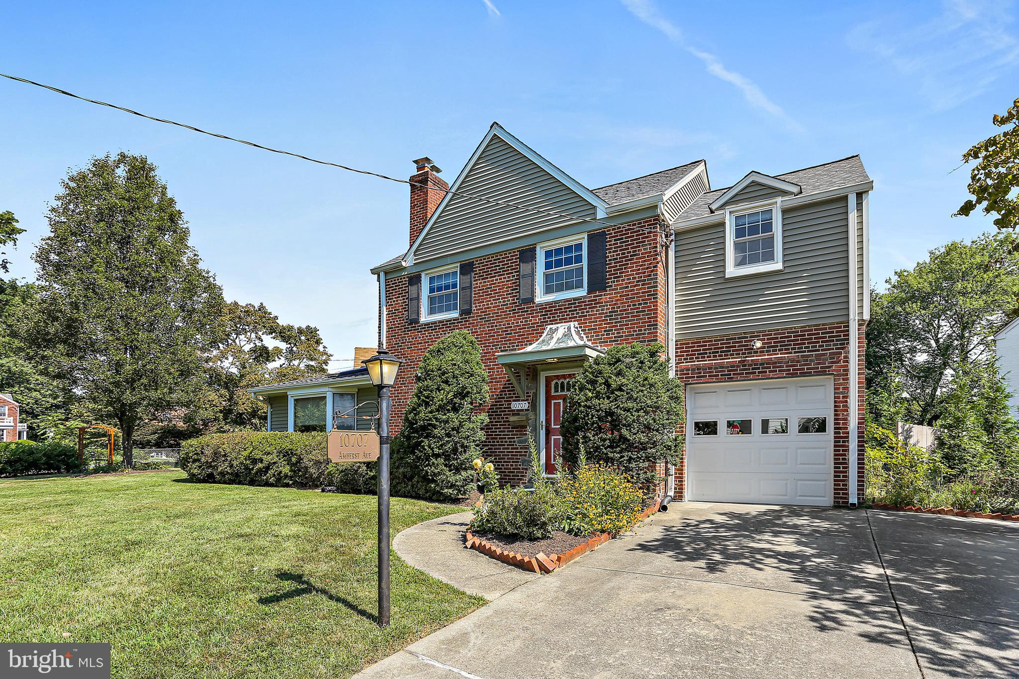 GLENVIEW - Residential Lease