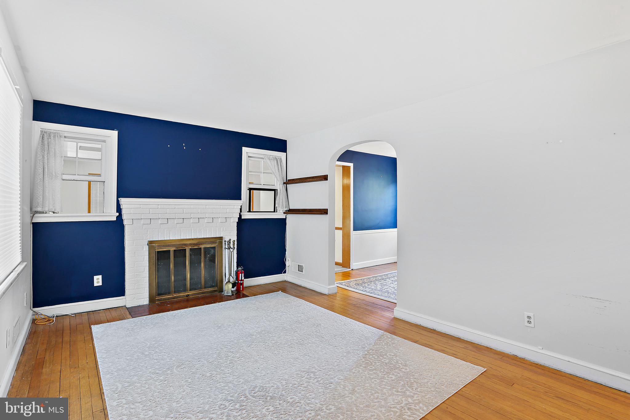 GLENVIEW - Residential Lease