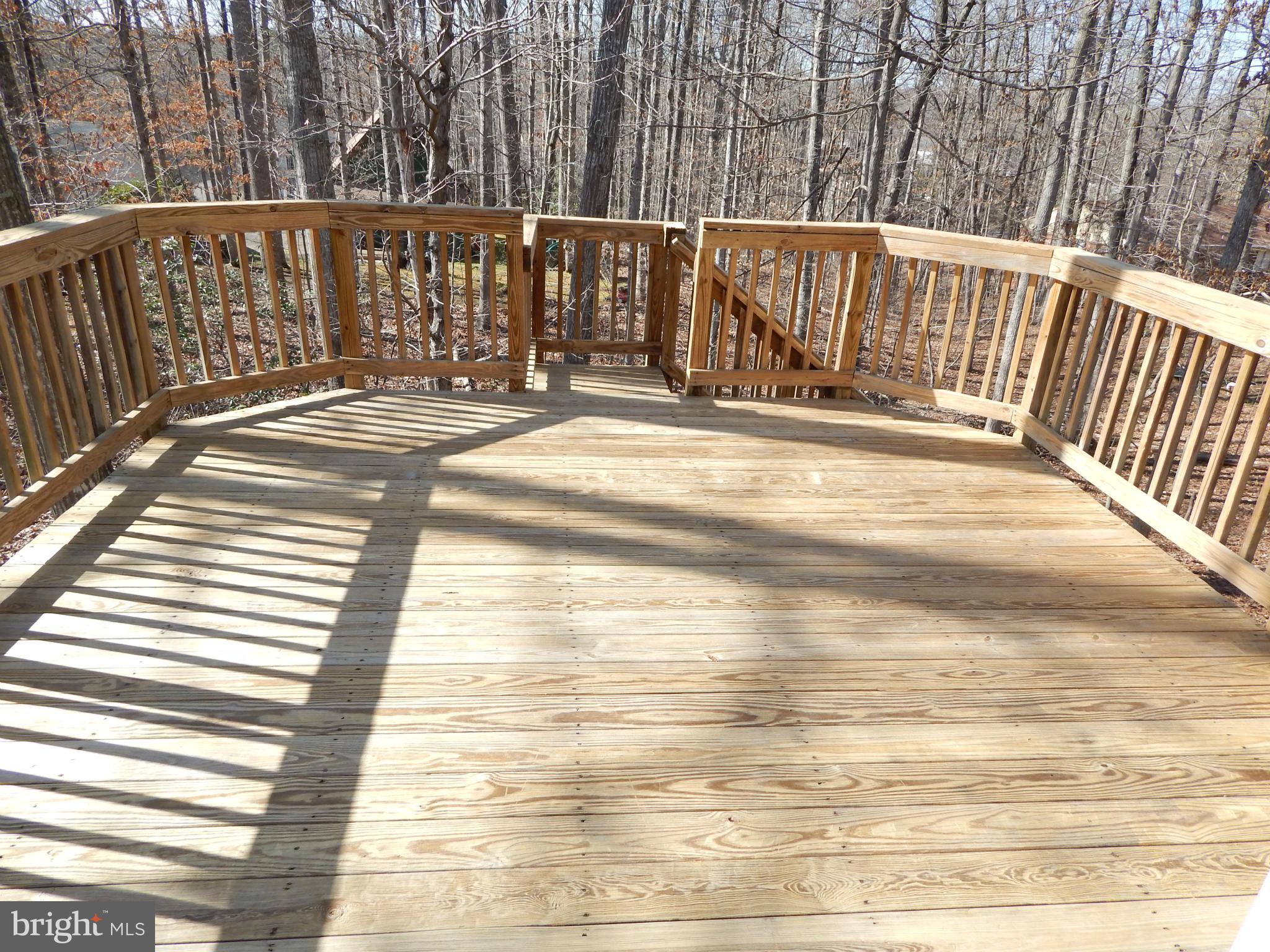 LAKE OF THE WOODS - Residential Lease