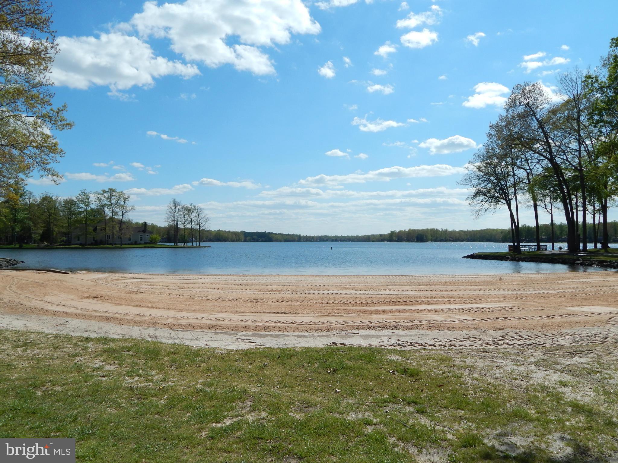 LAKE OF THE WOODS - Residential Lease