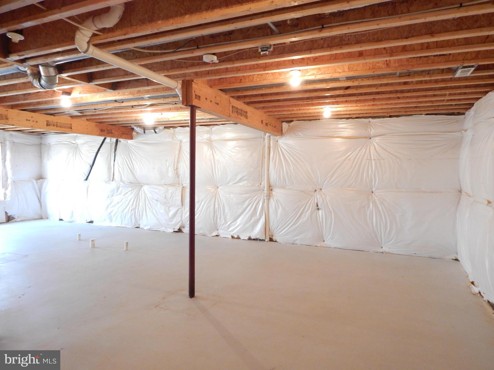 LAKE OF THE WOODS - Residential Lease