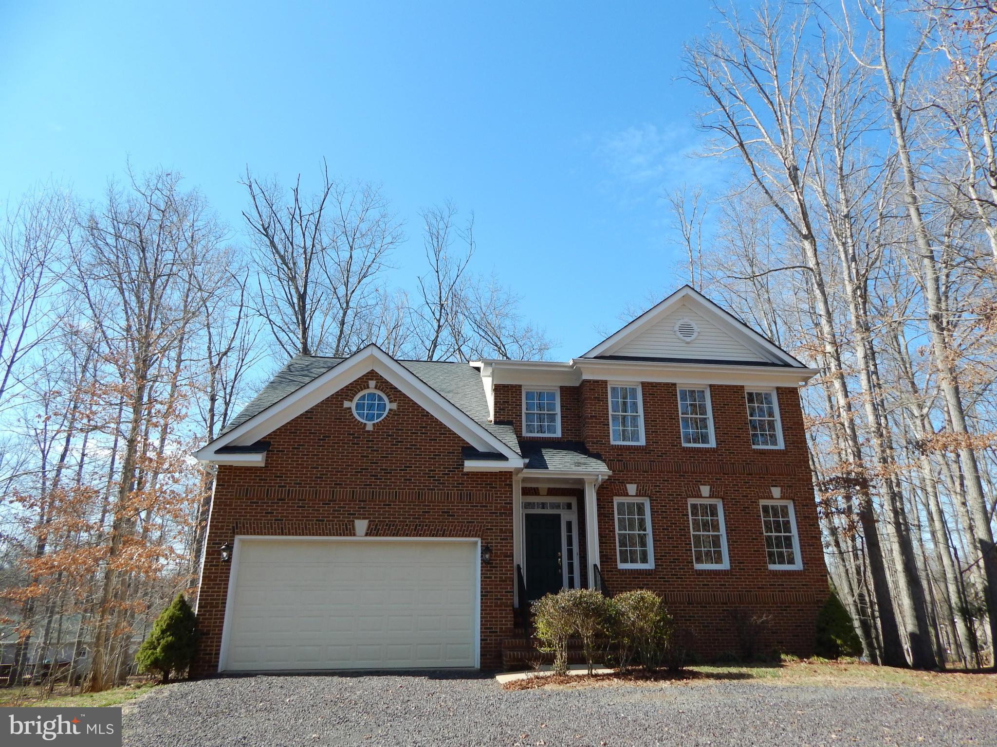 LAKE OF THE WOODS - Residential Lease