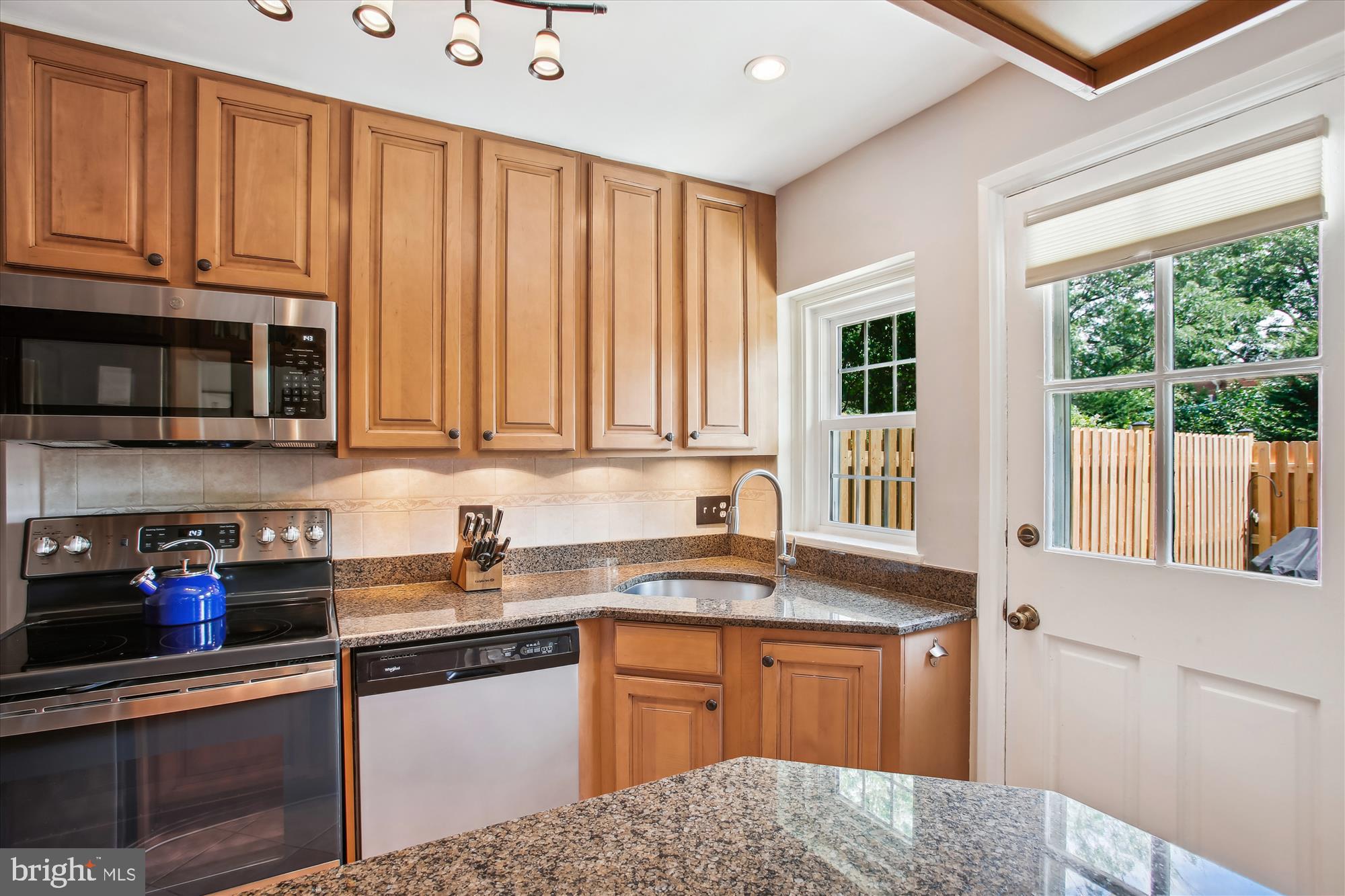 FAIRLINGTON VILLAGES - Residential