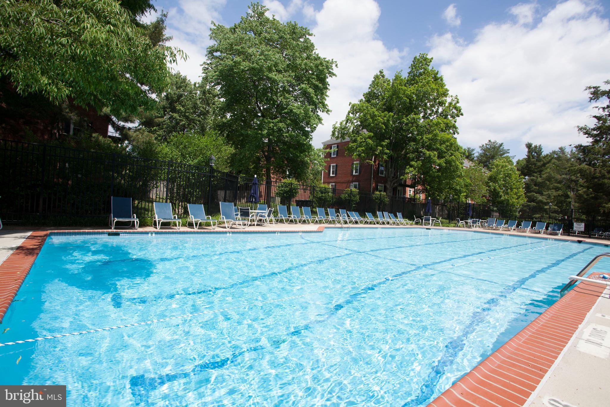 FAIRLINGTON VILLAGES - Residential