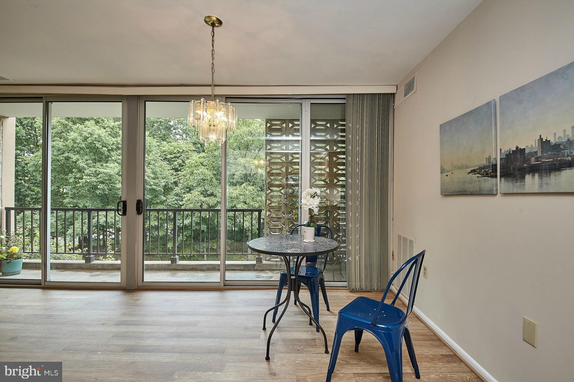 IVYMOUNT COURT - Residential