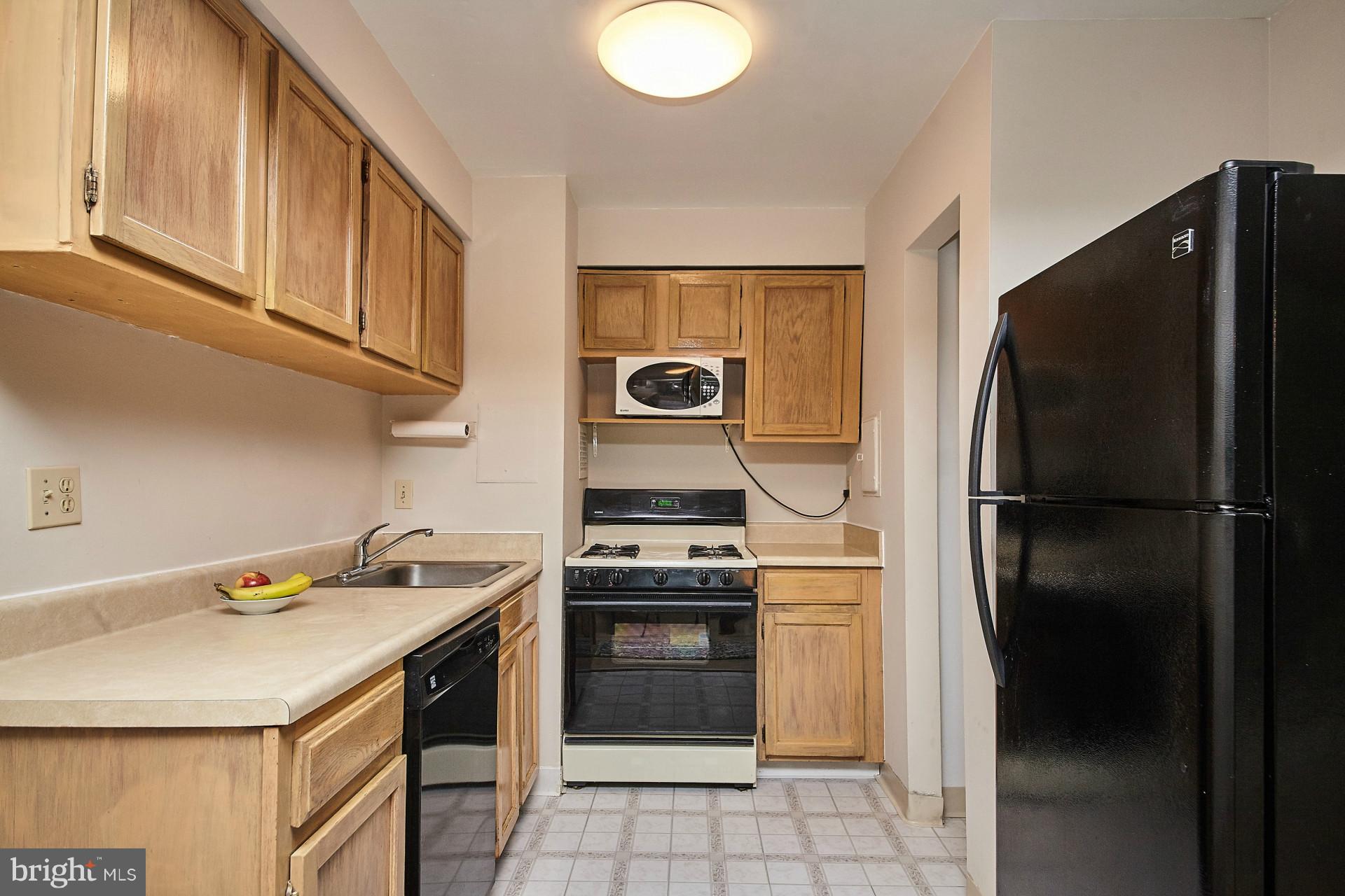 IVYMOUNT COURT - Residential