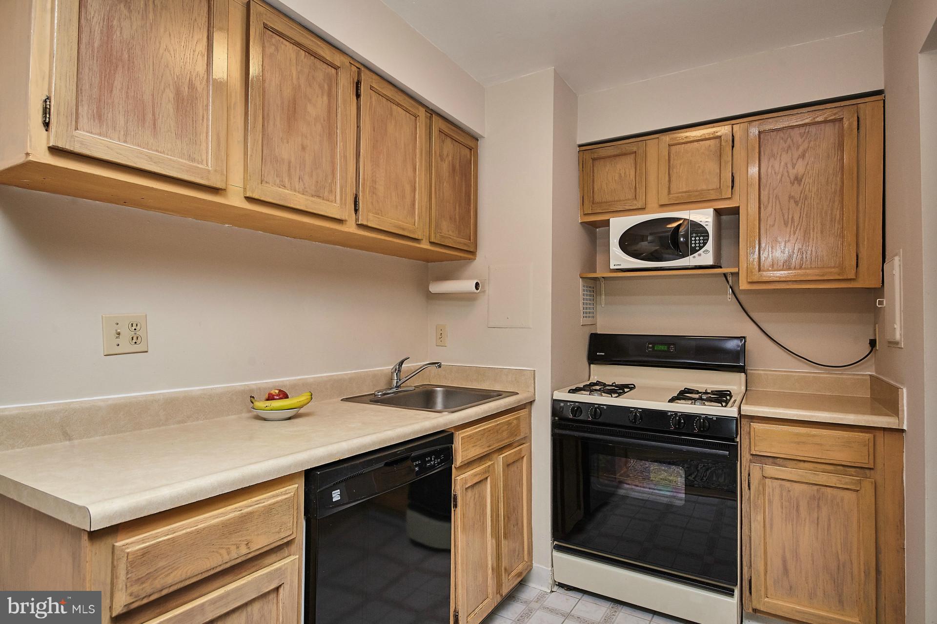 IVYMOUNT COURT - Residential