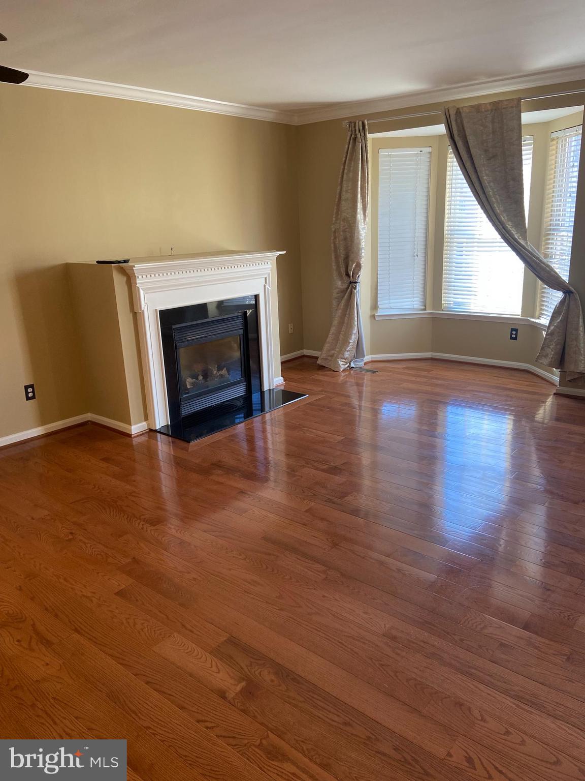 INDEPENDENCE - Residential