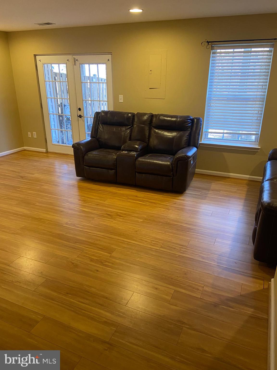 INDEPENDENCE - Residential