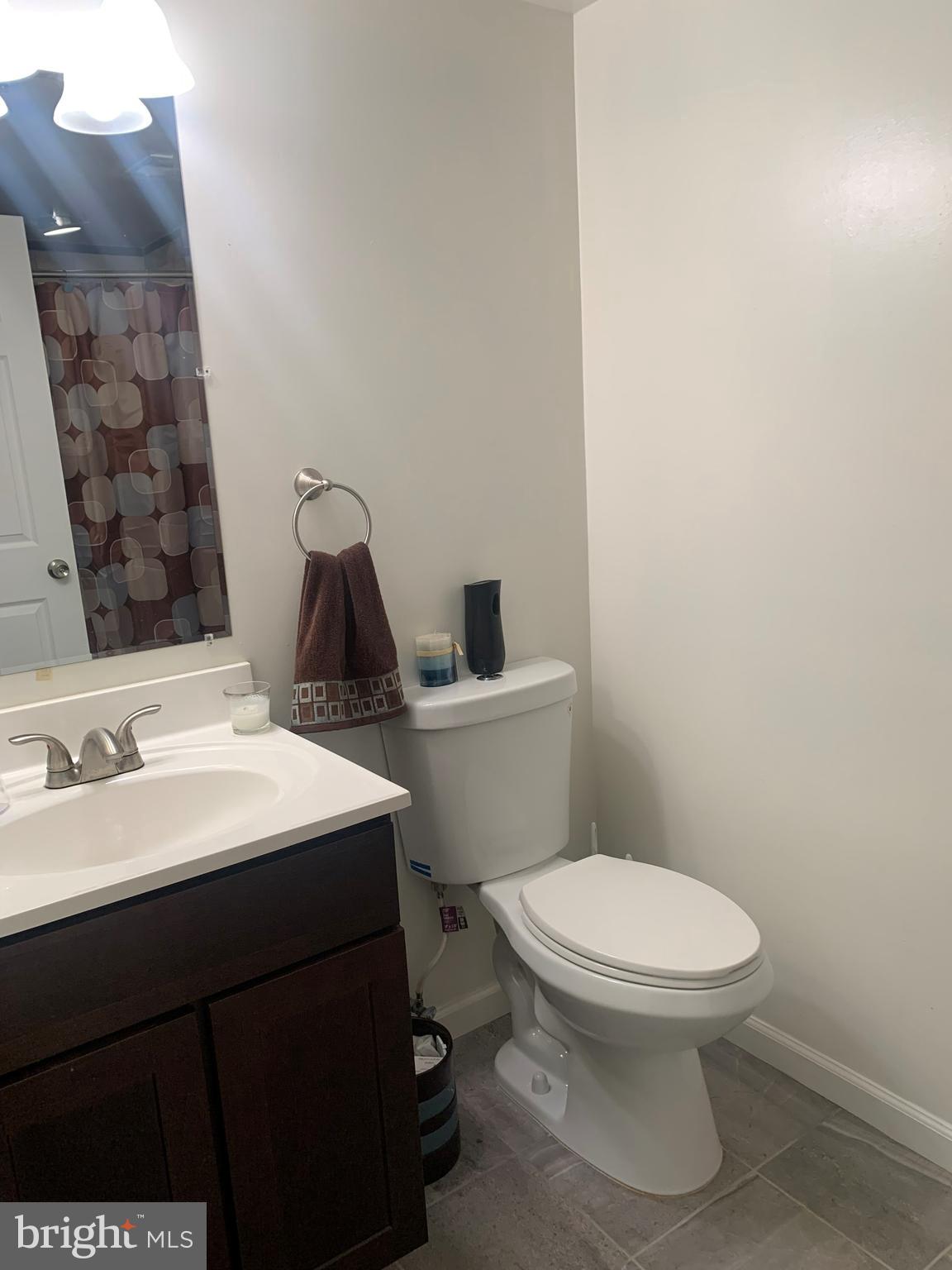 REGENCY MEADOWS - Residential Lease