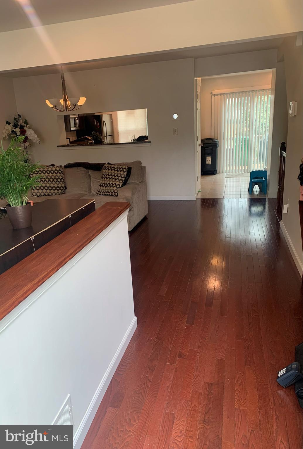 REGENCY MEADOWS - Residential Lease