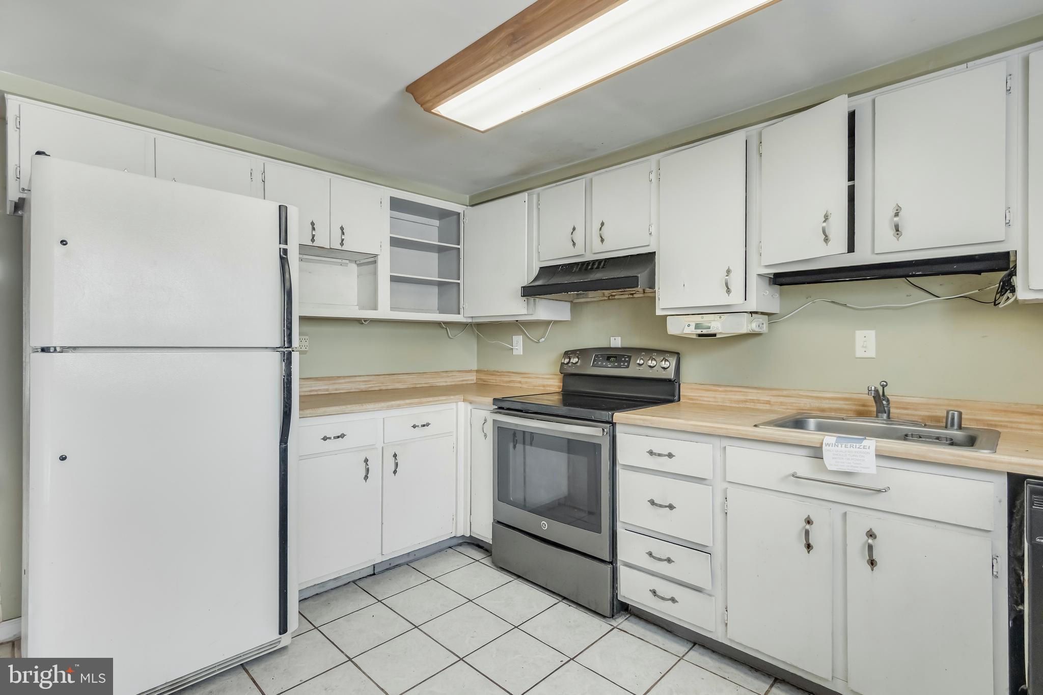 POINTER RIDGE AT COLLINGTON - Residential