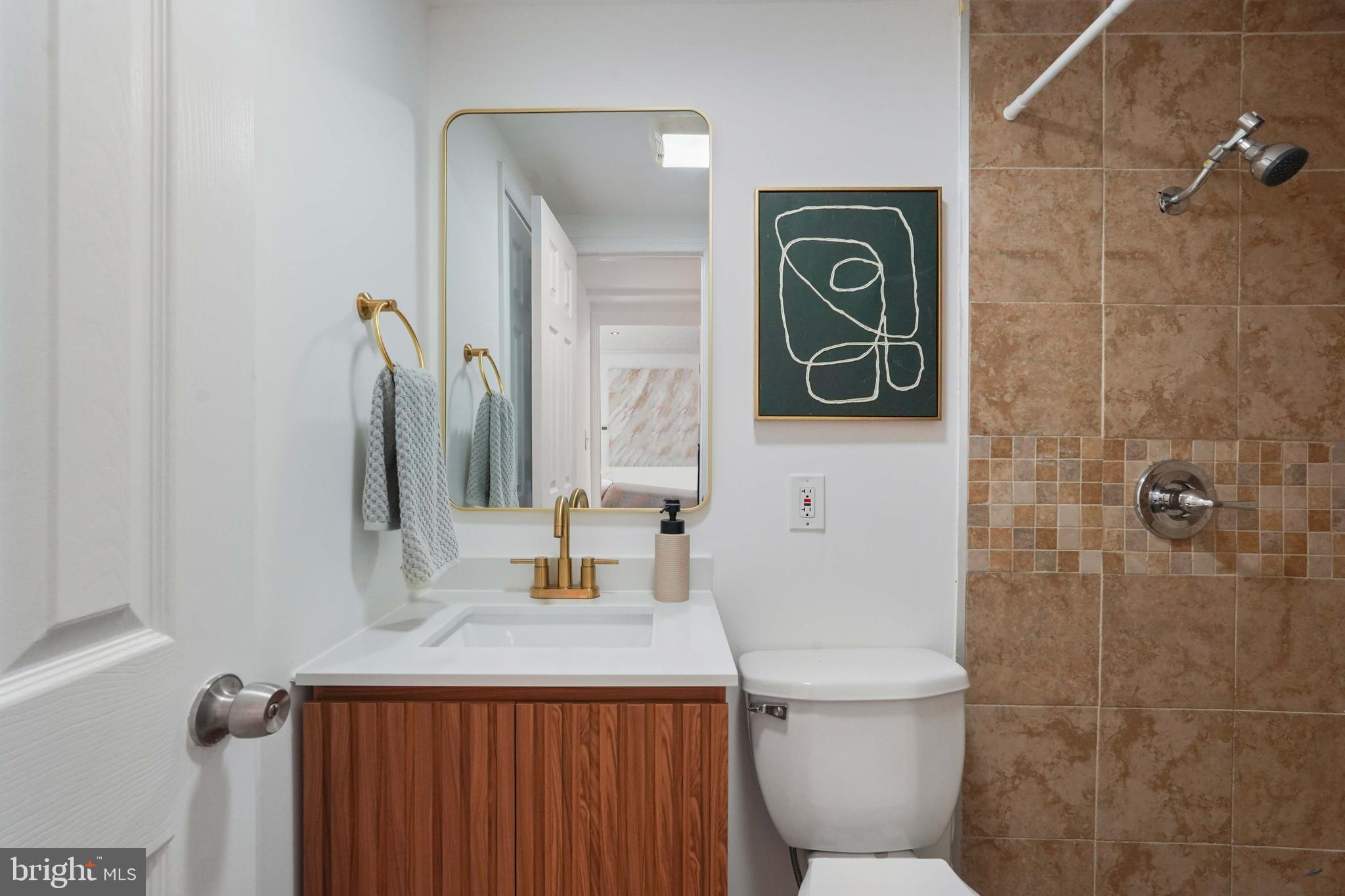 WOODSIDE - Residential