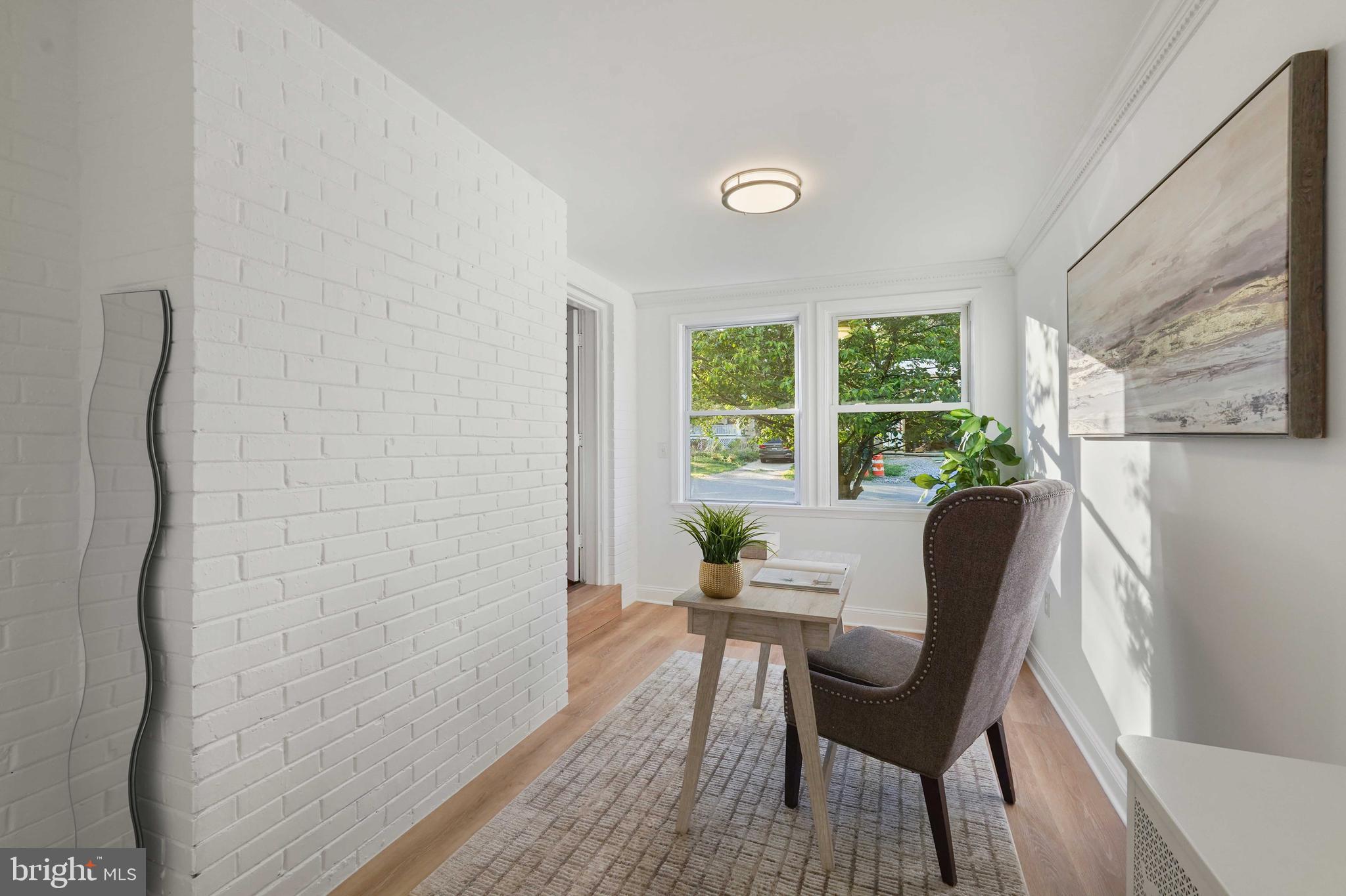 WOODSIDE - Residential