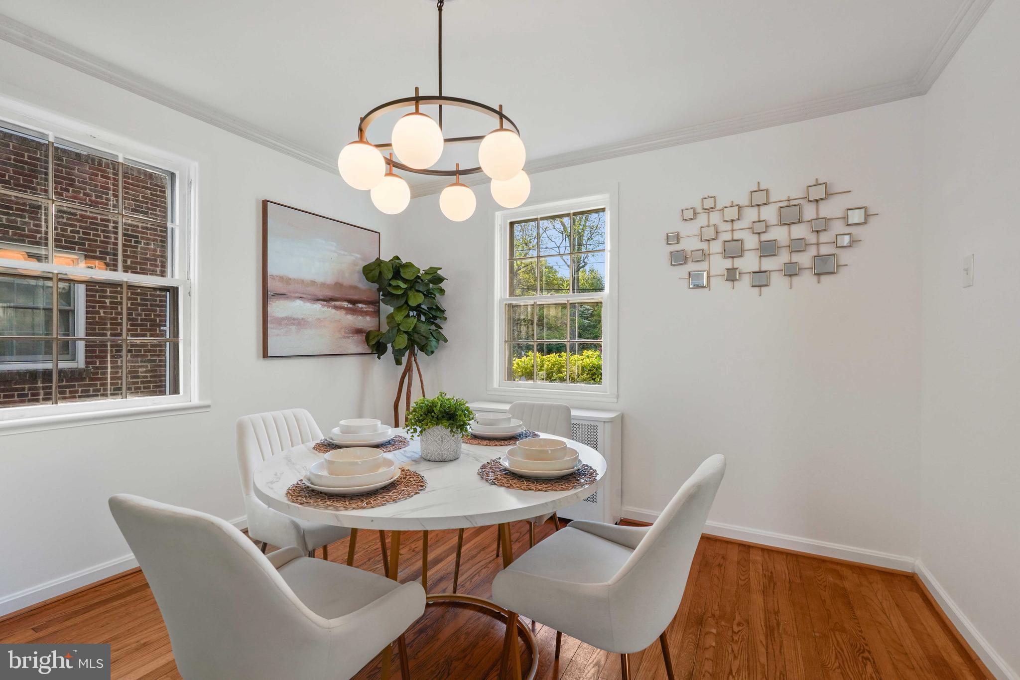 WOODSIDE - Residential