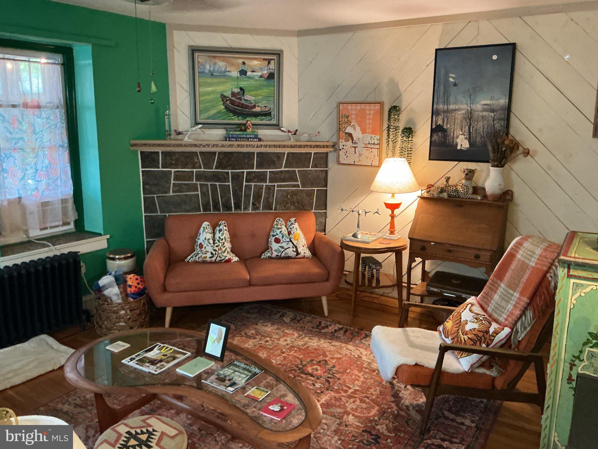 802 W 24TH STREET