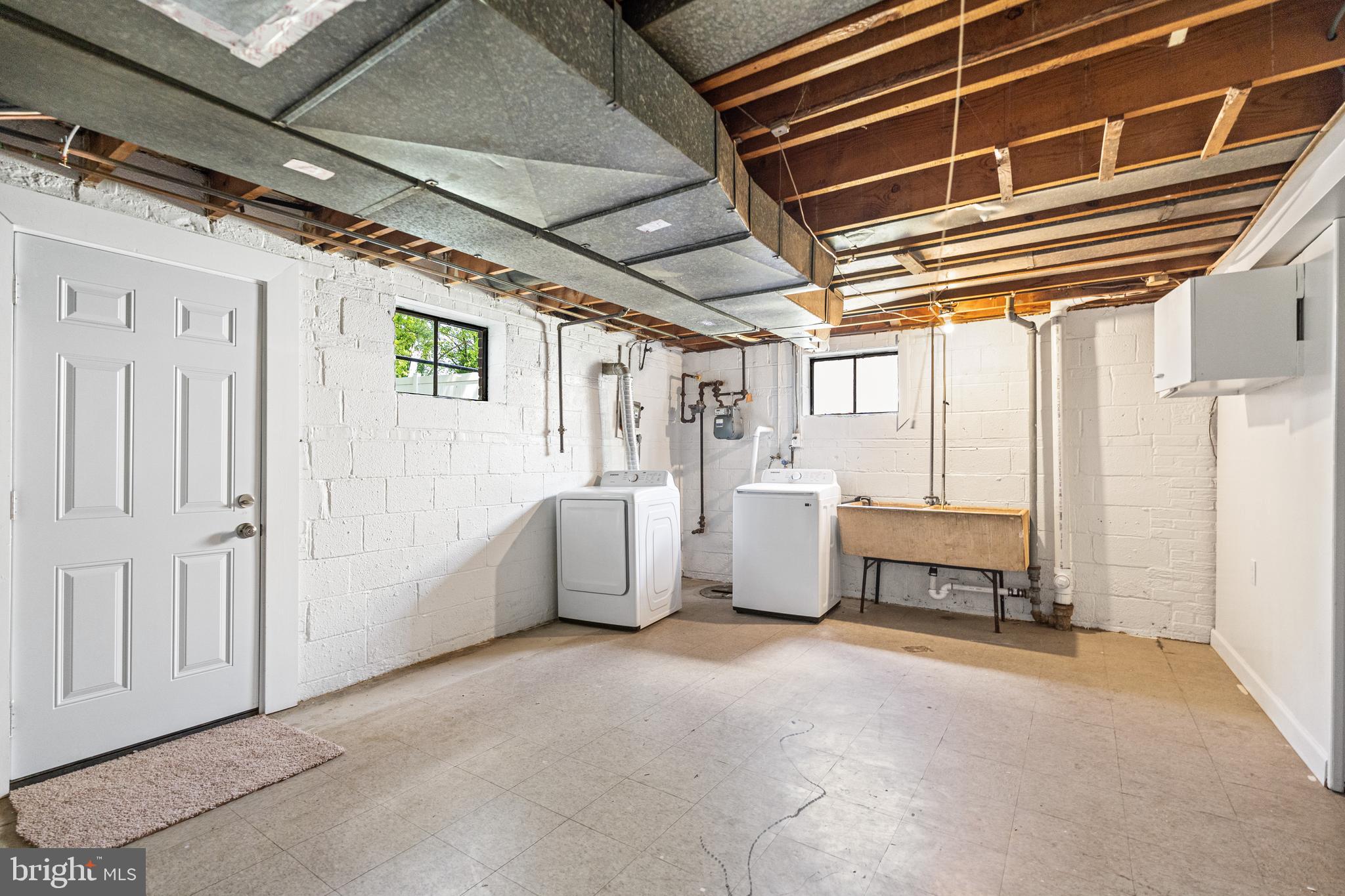 HILLCREST HEIGHTS - Residential