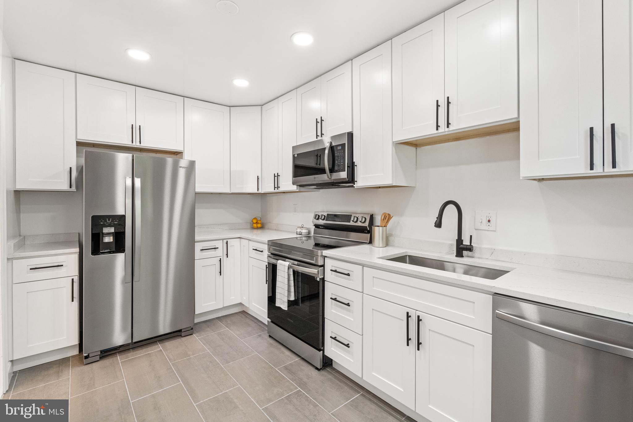 HILLCREST HEIGHTS - Residential