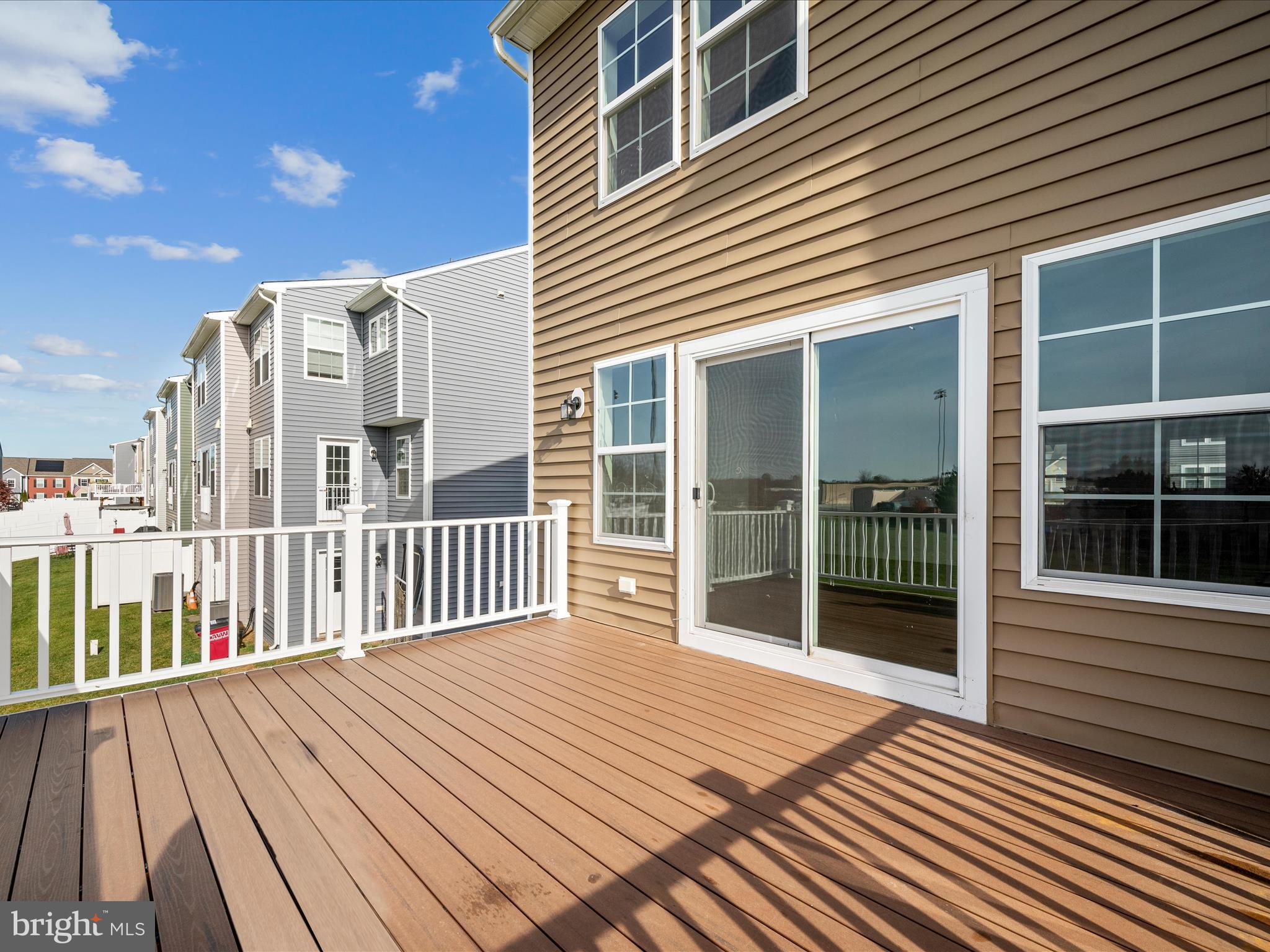 BRIAR RUN - Residential Lease