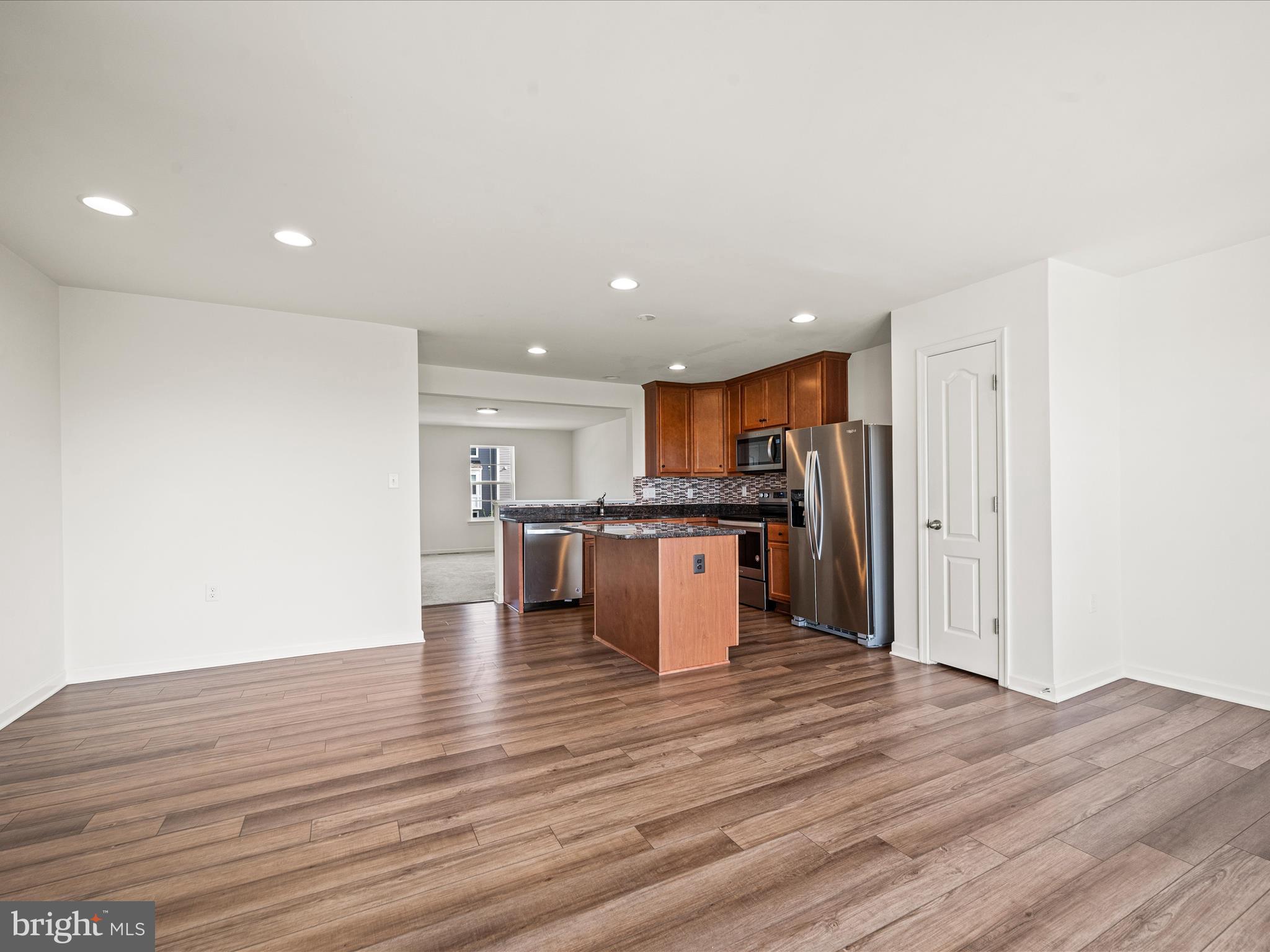 BRIAR RUN - Residential Lease