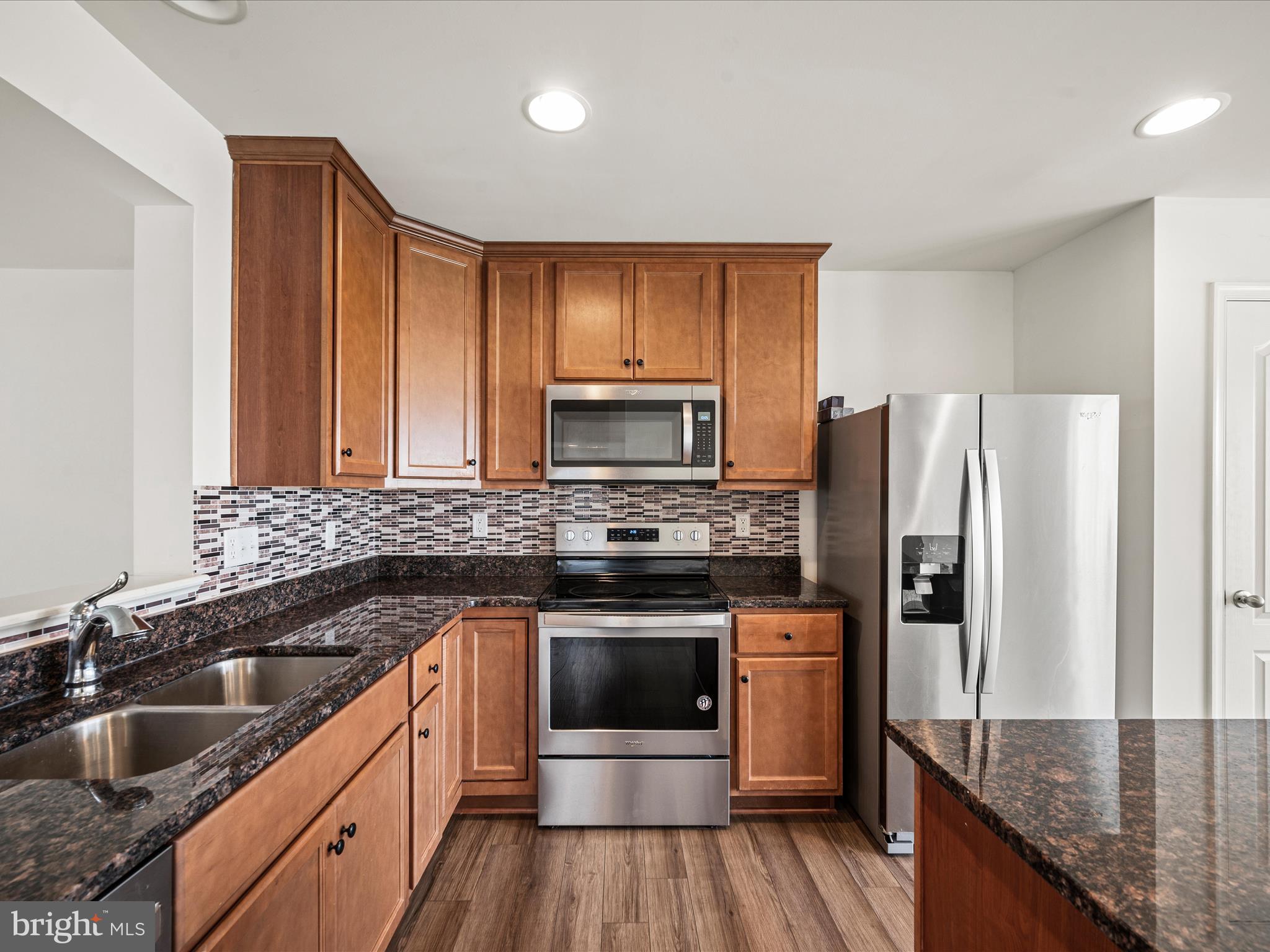 BRIAR RUN - Residential Lease