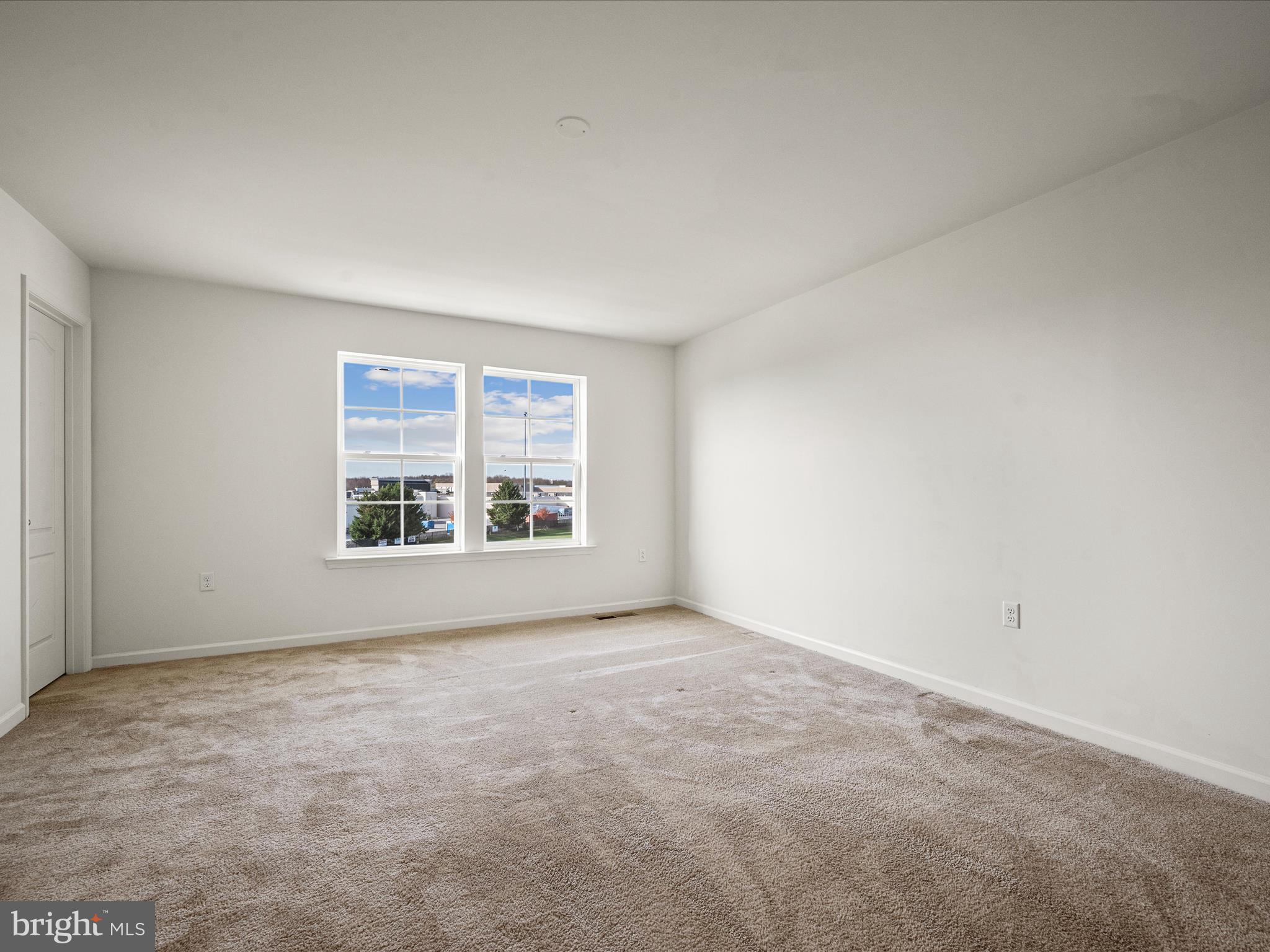 BRIAR RUN - Residential Lease