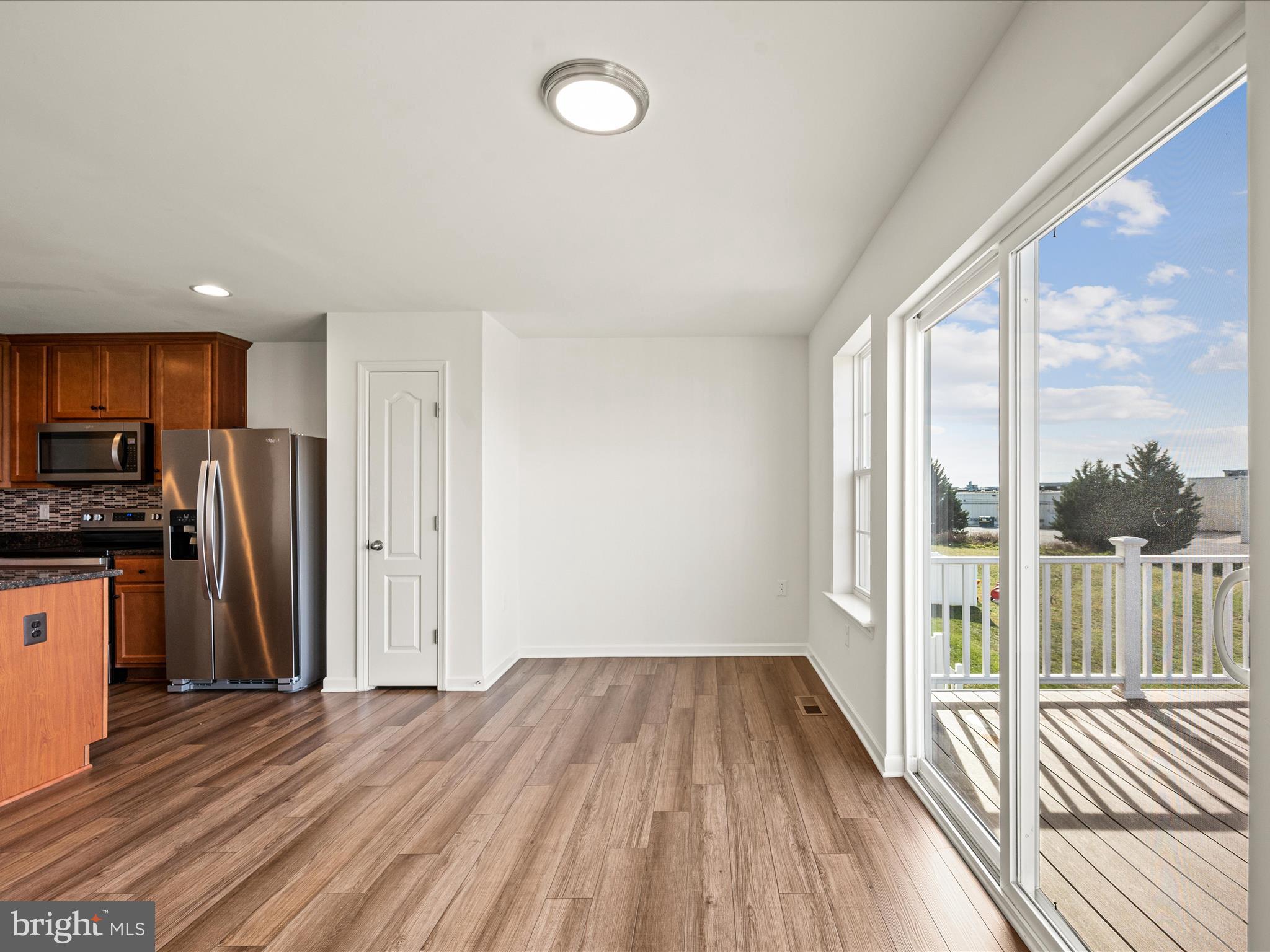 BRIAR RUN - Residential Lease