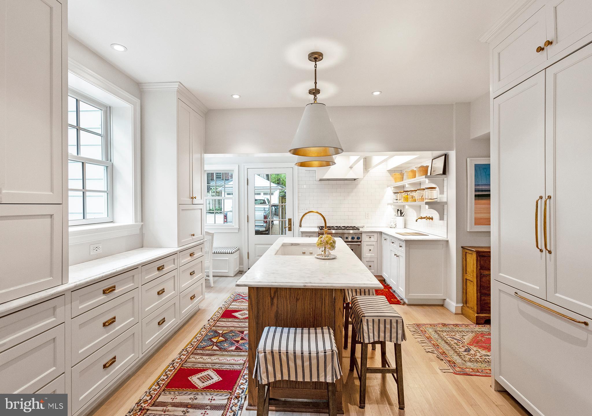 CHEVY CHASE - Residential