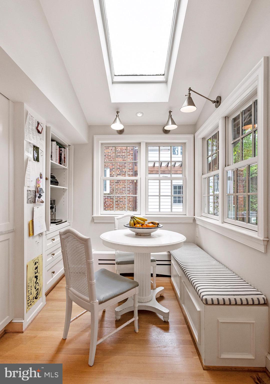 CHEVY CHASE - Residential