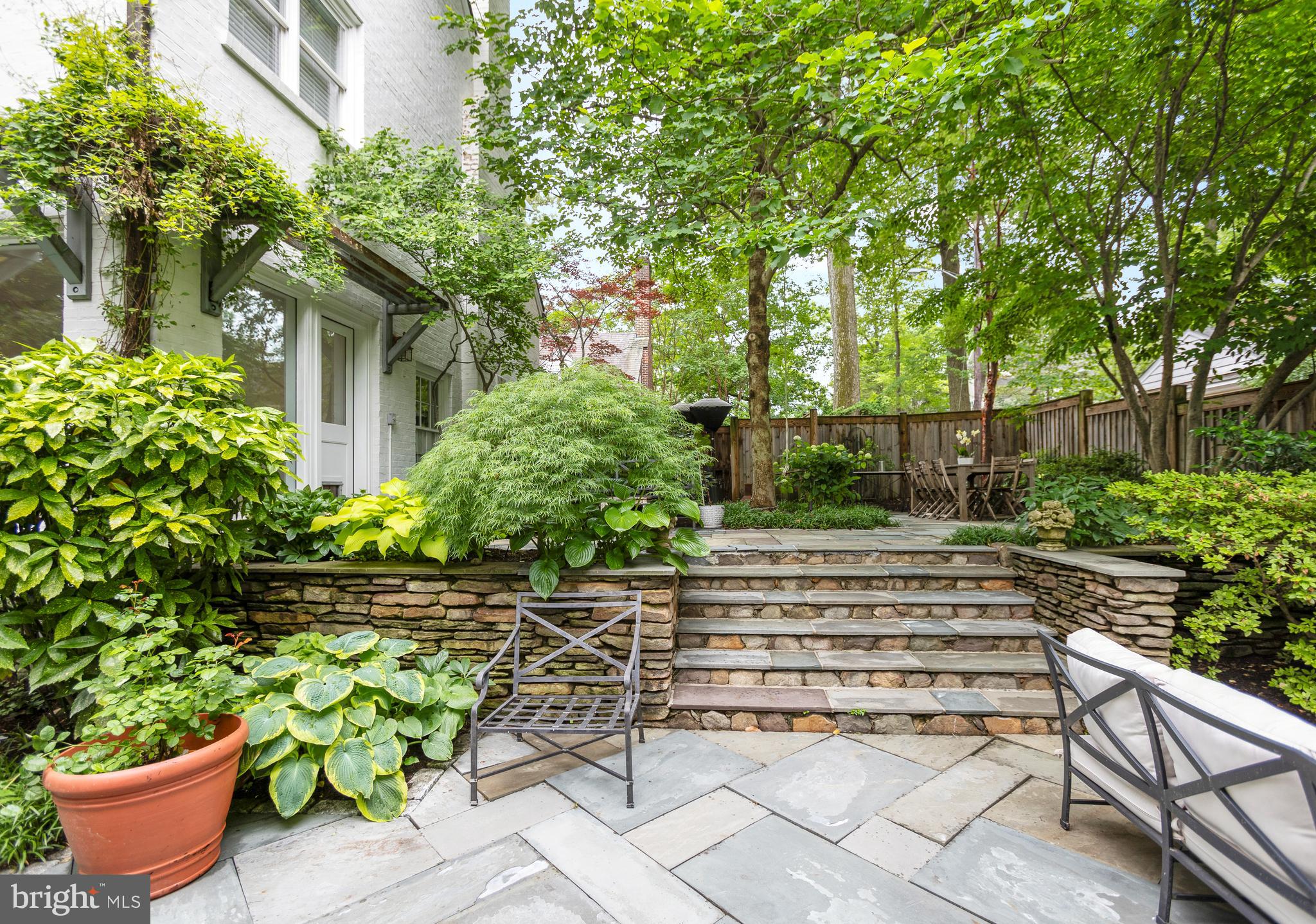 CHEVY CHASE - Residential