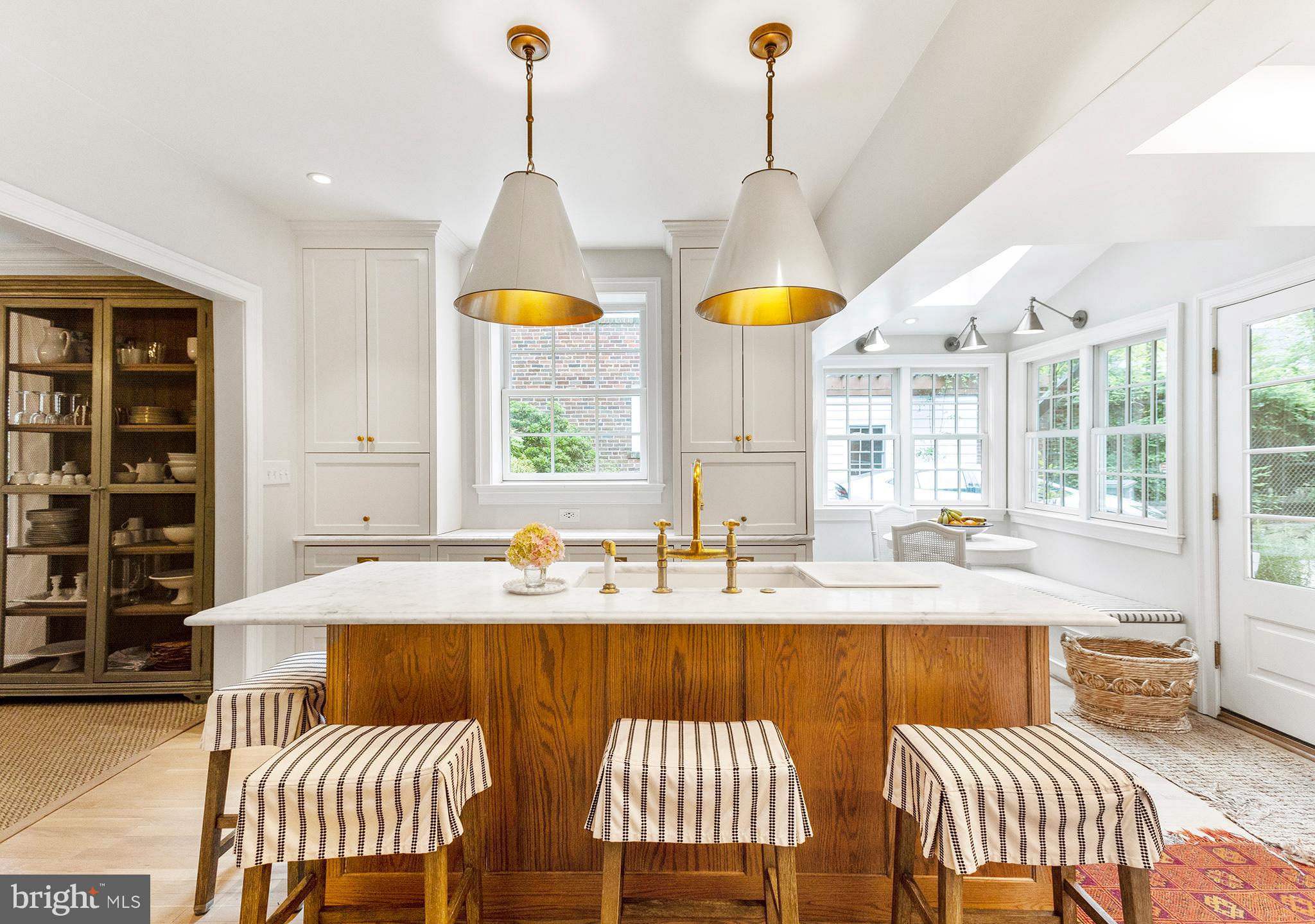 CHEVY CHASE - Residential