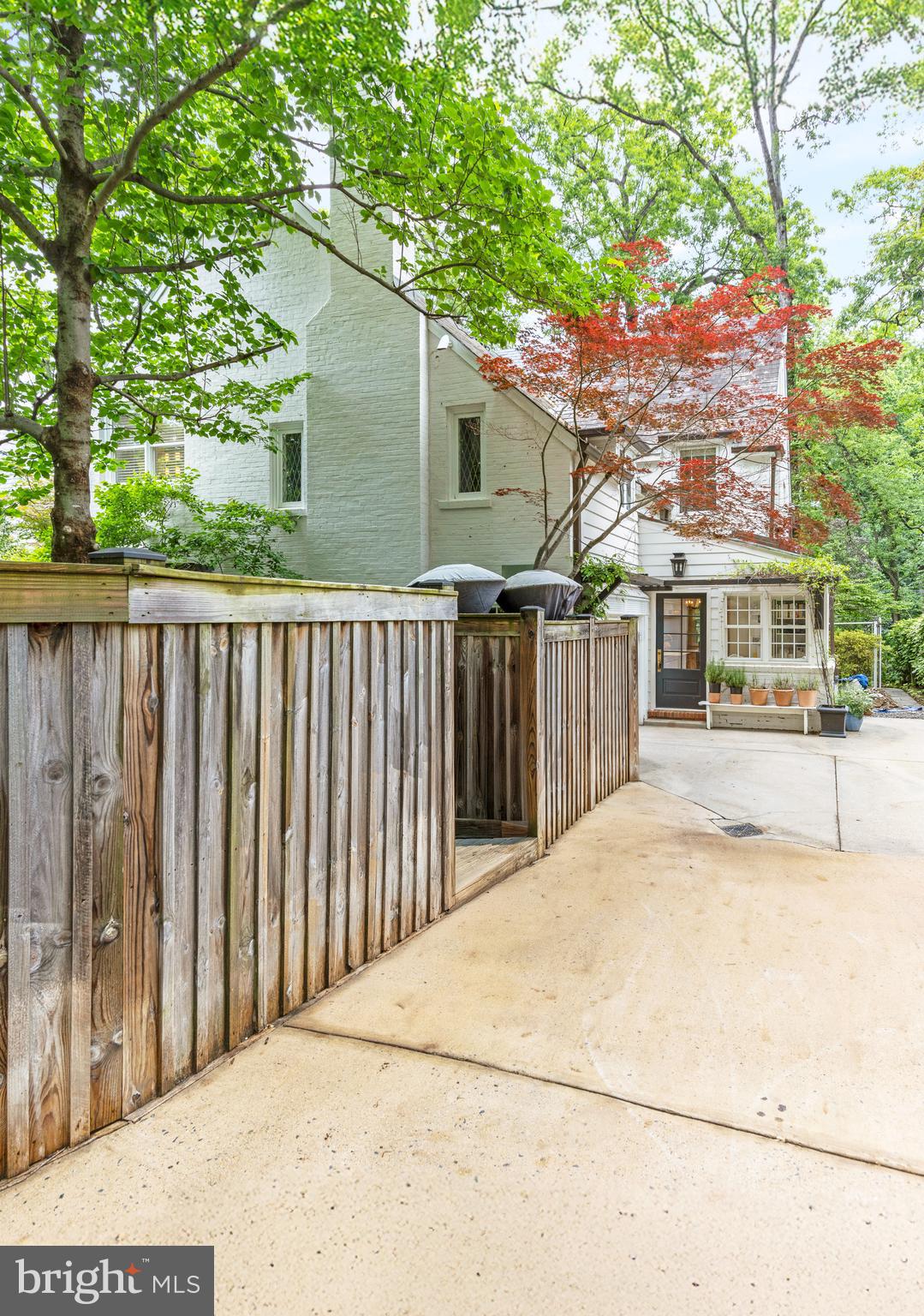 CHEVY CHASE - Residential