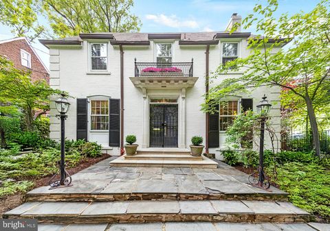 7006 MEADOW LANE CHEVY CHASE MD 20815