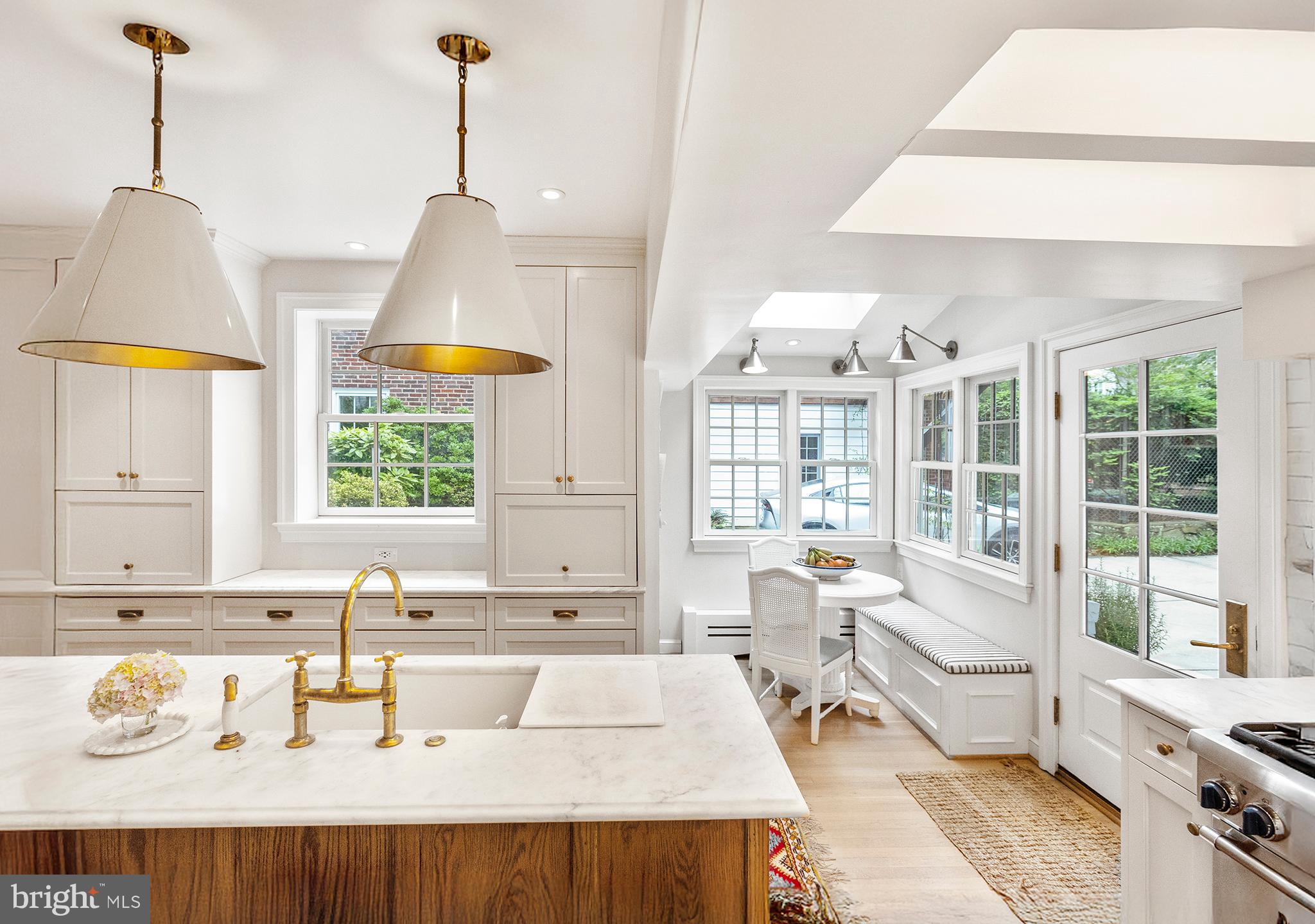 CHEVY CHASE - Residential