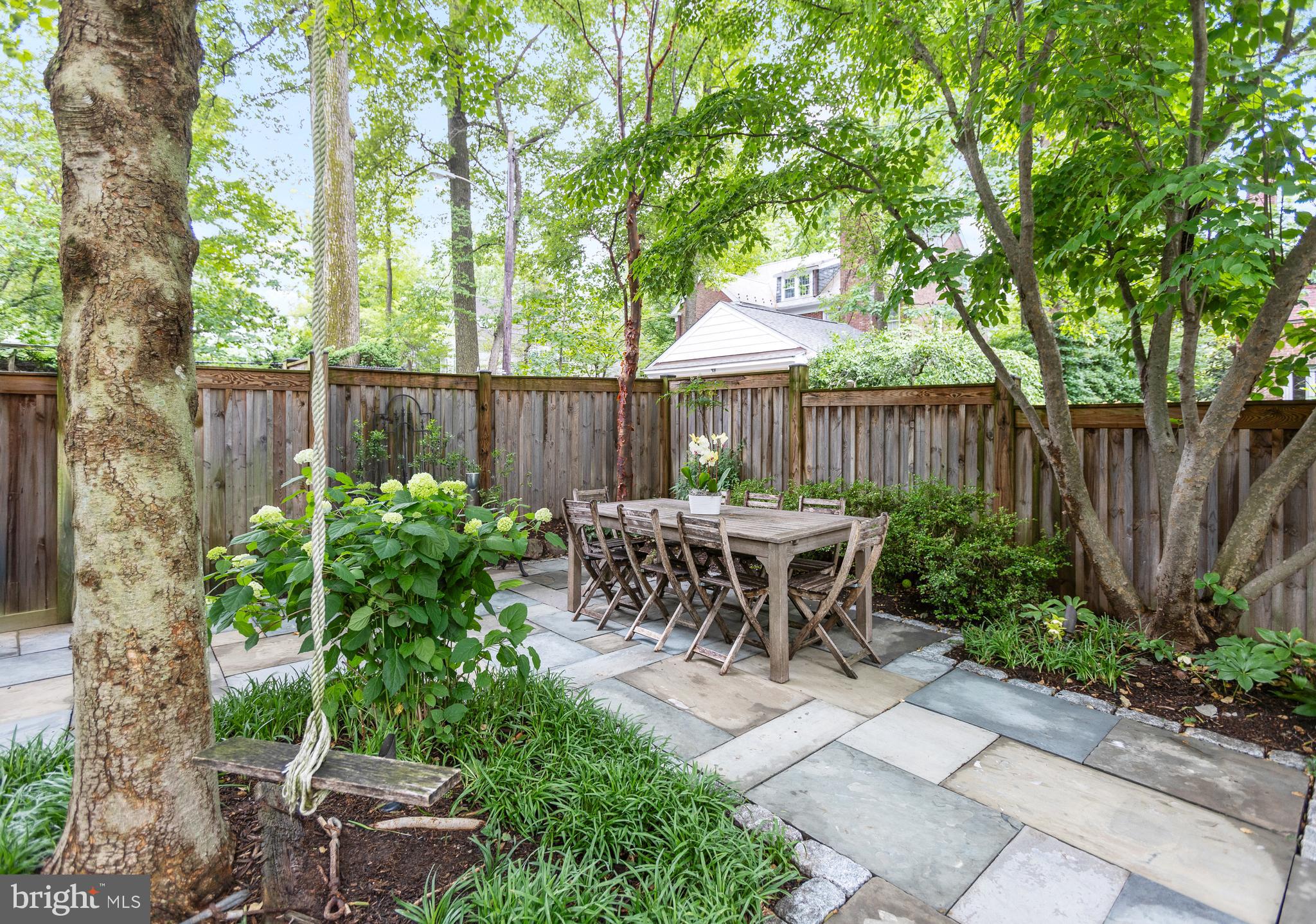 CHEVY CHASE - Residential