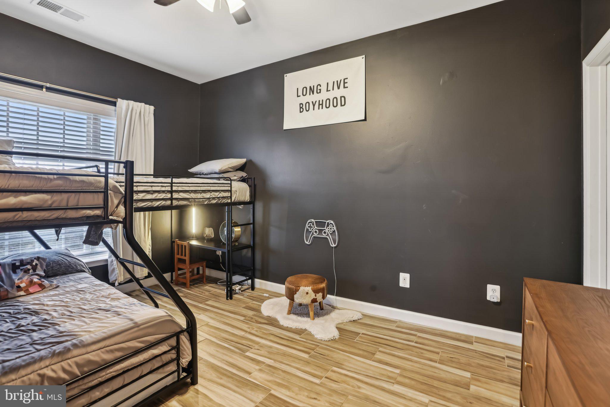 LANSDOWNE - Residential