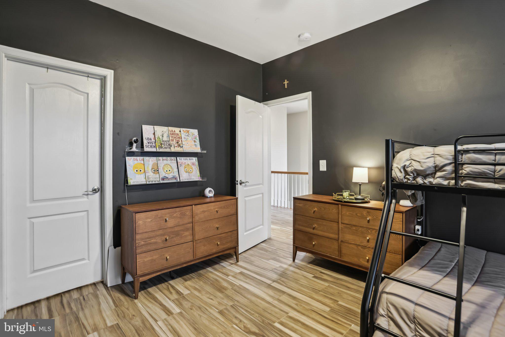 LANSDOWNE - Residential