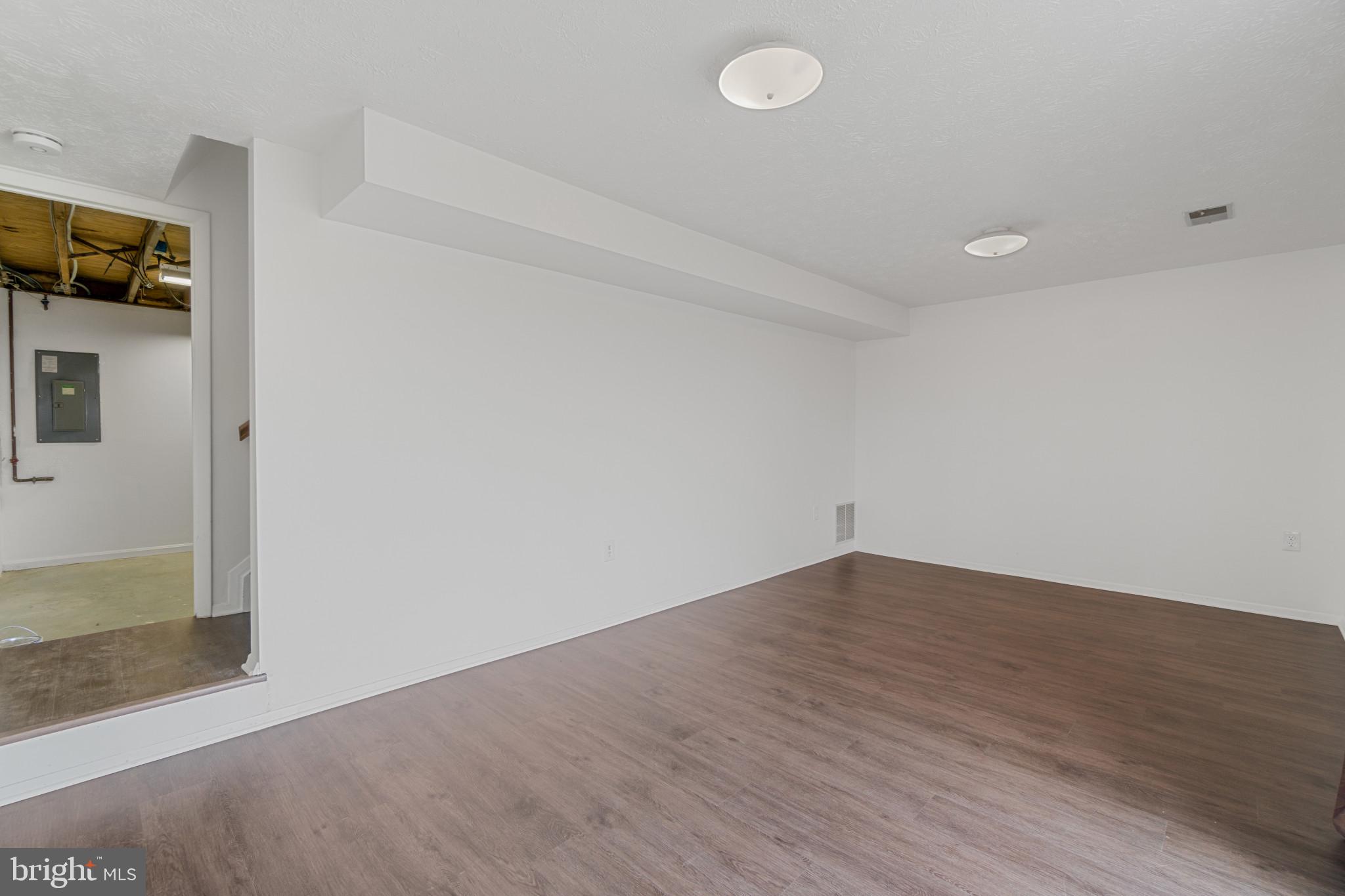 CATONSVILLE - Residential Lease